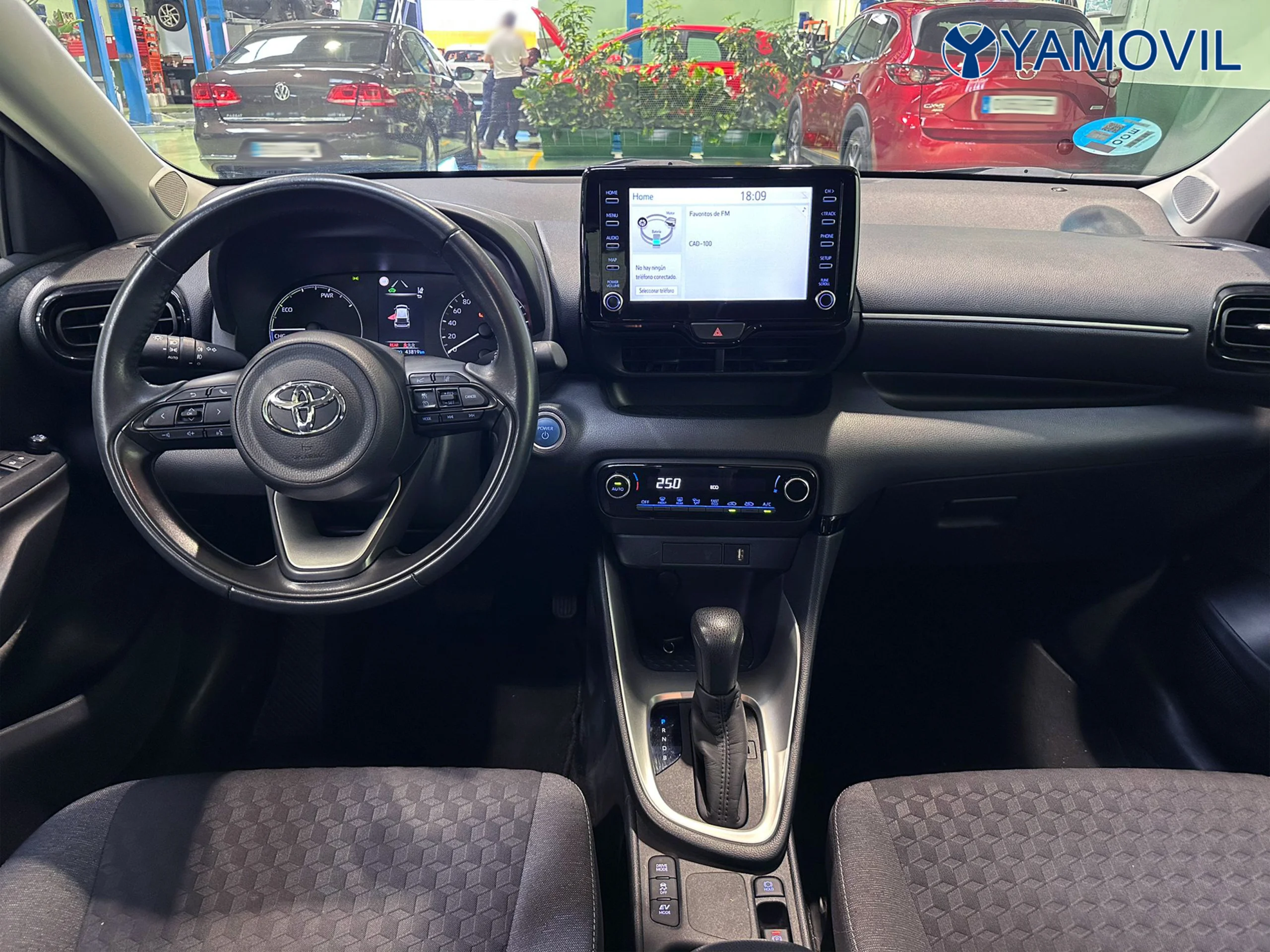 Toyota Yaris 120H Active Tech 85 kW (116 CV) - Foto 5