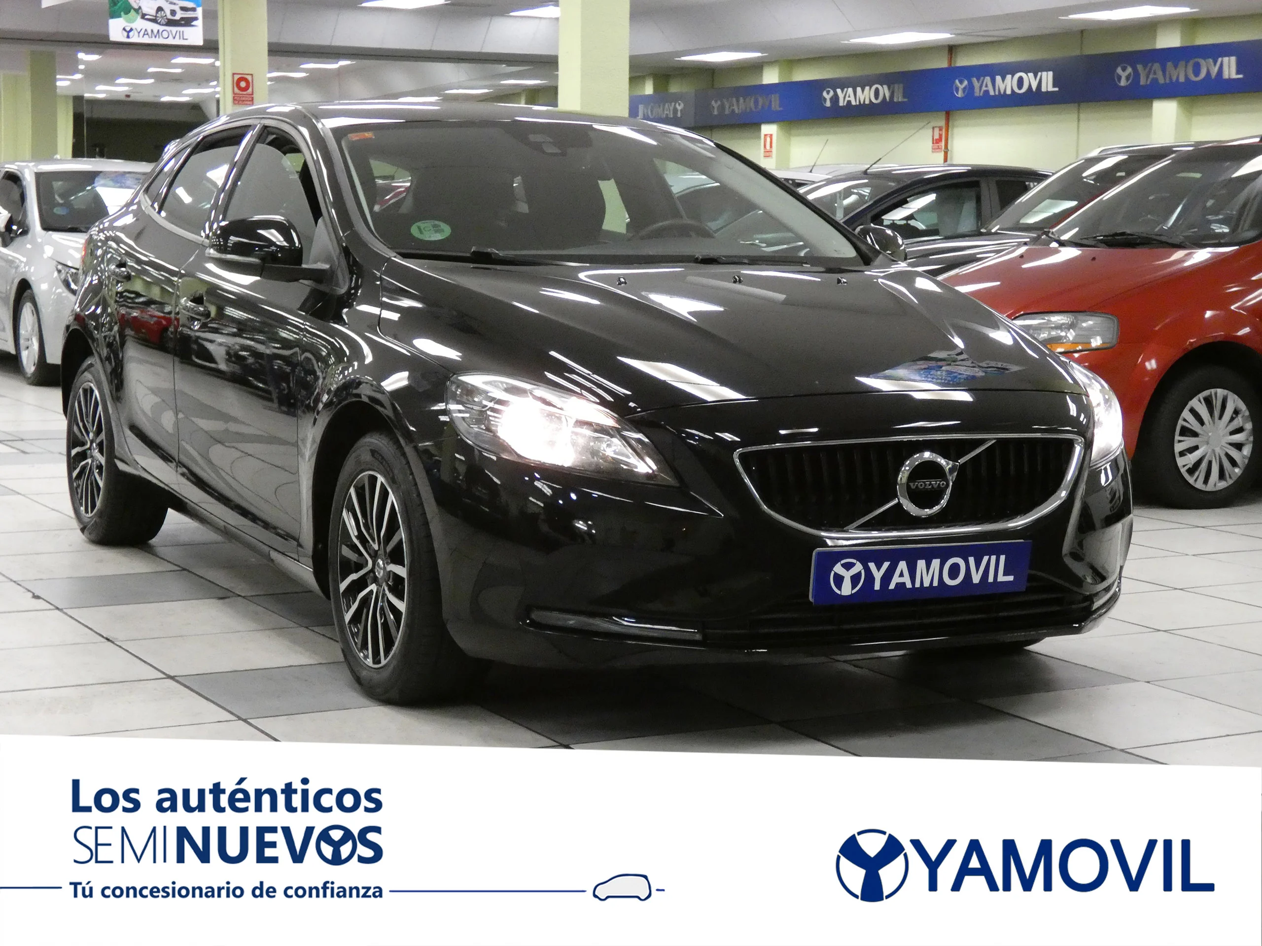 Volvo V40 2.0 D3 MOMENTUM 5P - Foto 3