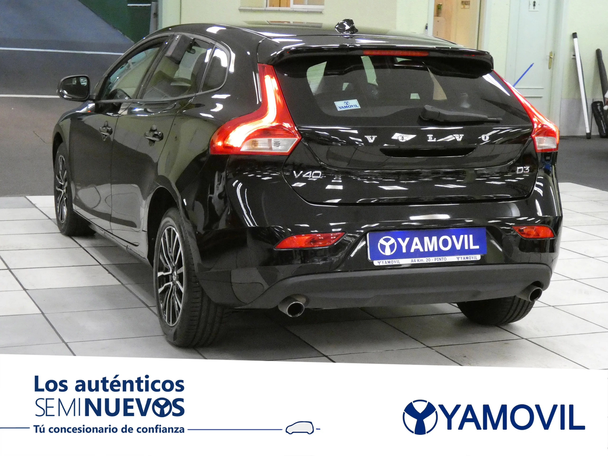 Volvo V40 2.0 D3 MOMENTUM 5P - Foto 6