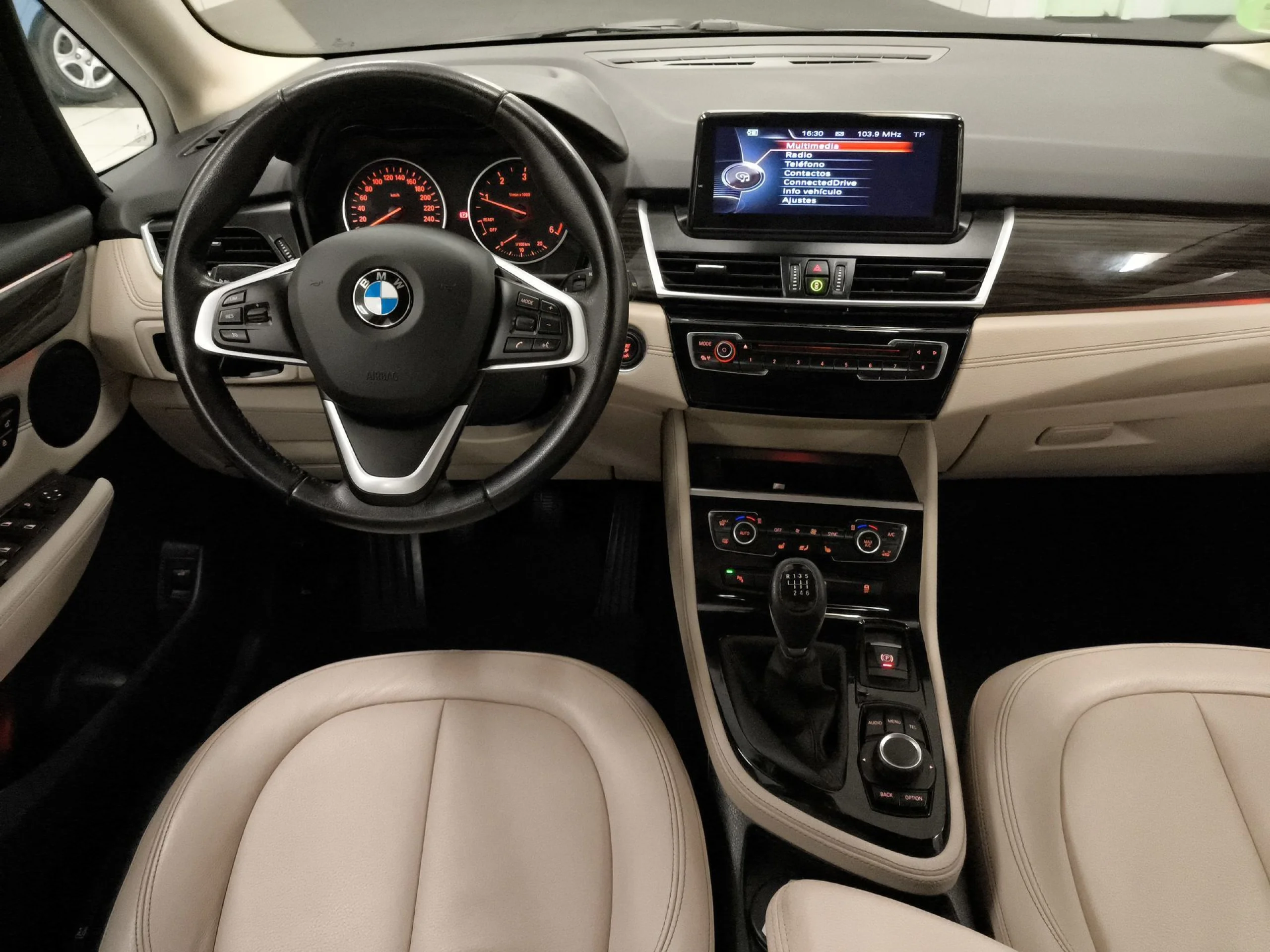 BMW Serie 2 218d Active Tourer 110 kW (150 CV) - Foto 17
