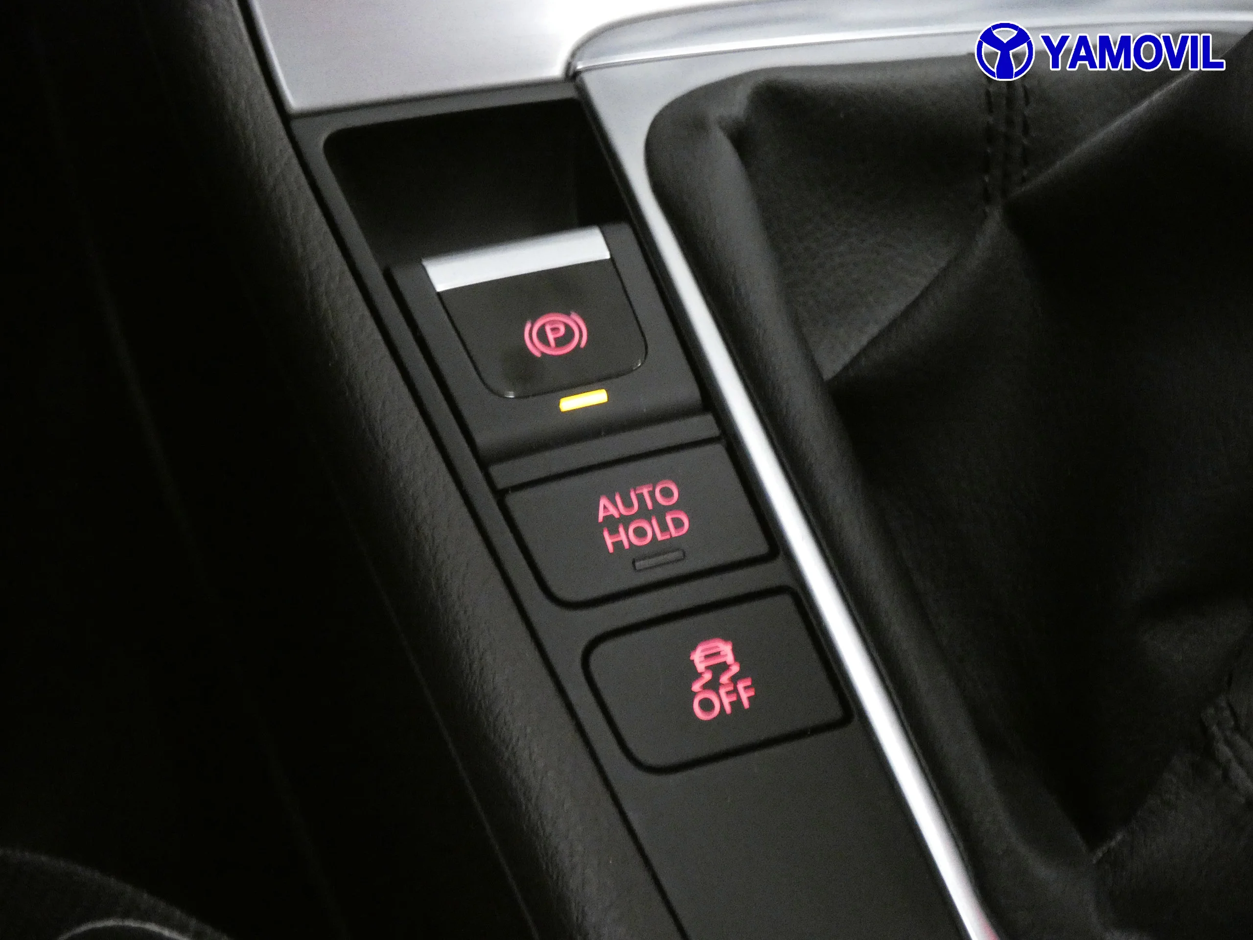 Volkswagen CC 2.0 TDI R-LINE BLUEMOTION TECH 4P - Foto 27
