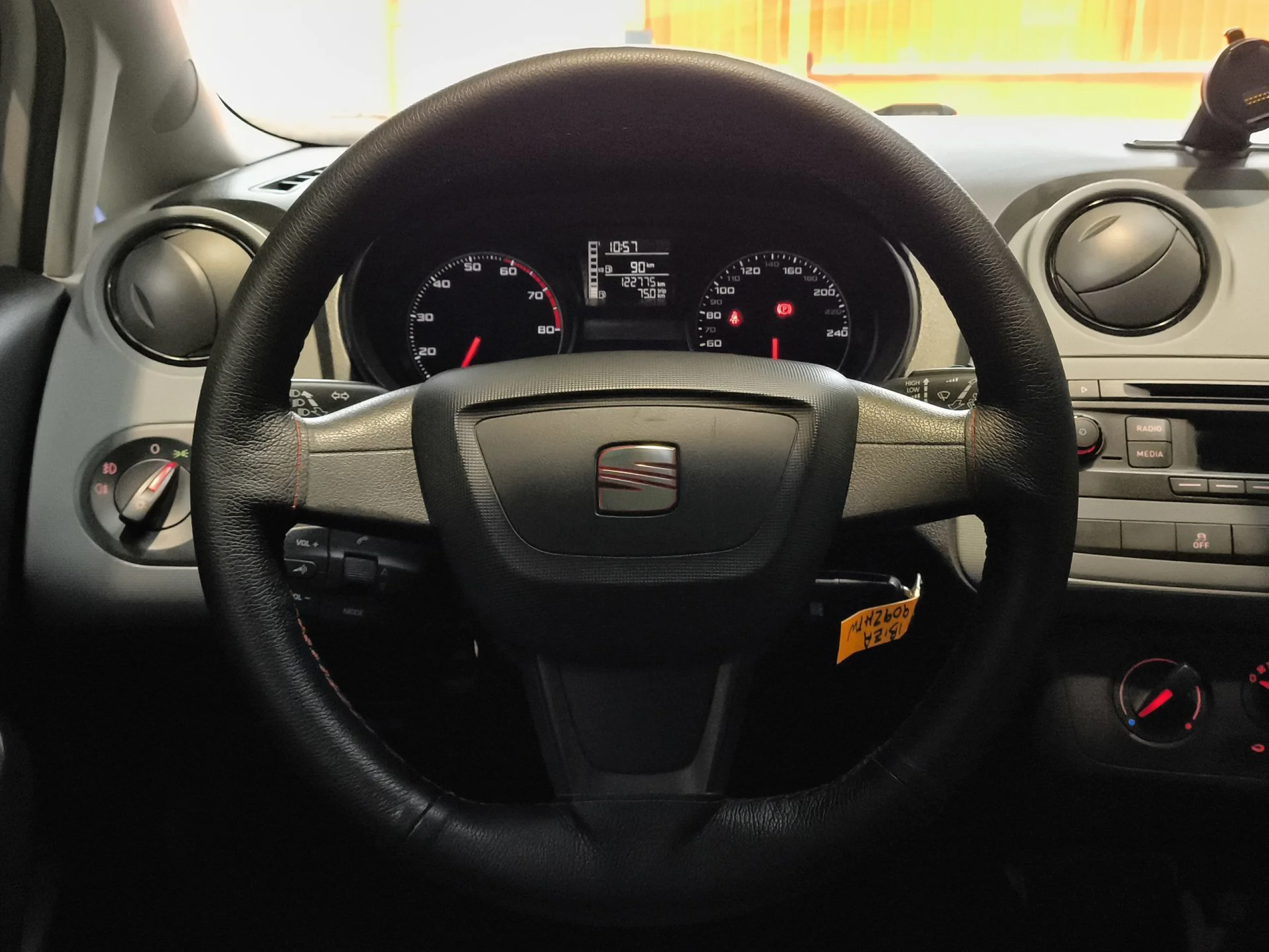 Seat Ibiza SC 1.2 Reference 51 kW (70 CV) - Foto 11