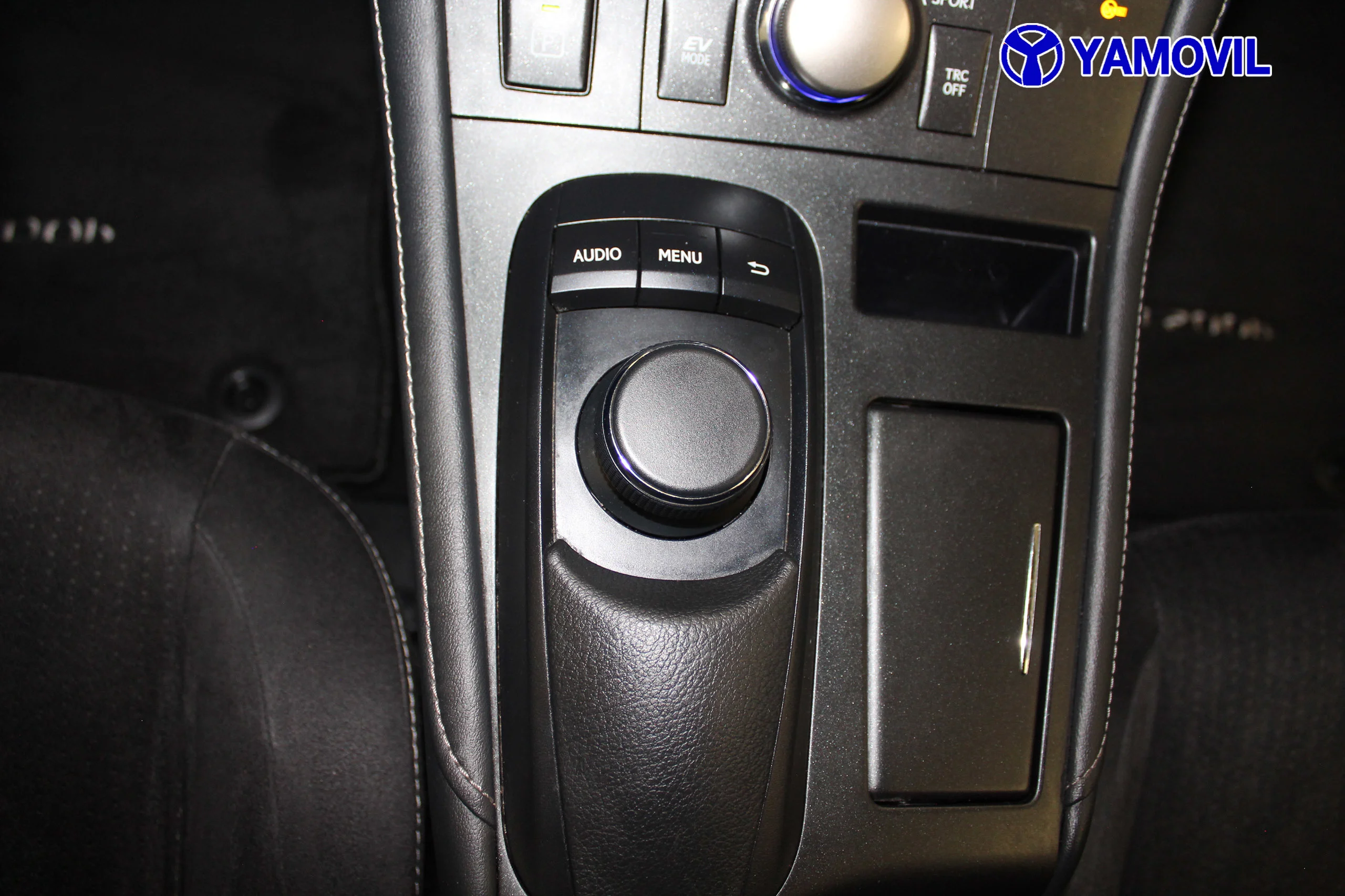 Lexus CT 200h Executive + Navibox 100 kW (136 CV) - Foto 28