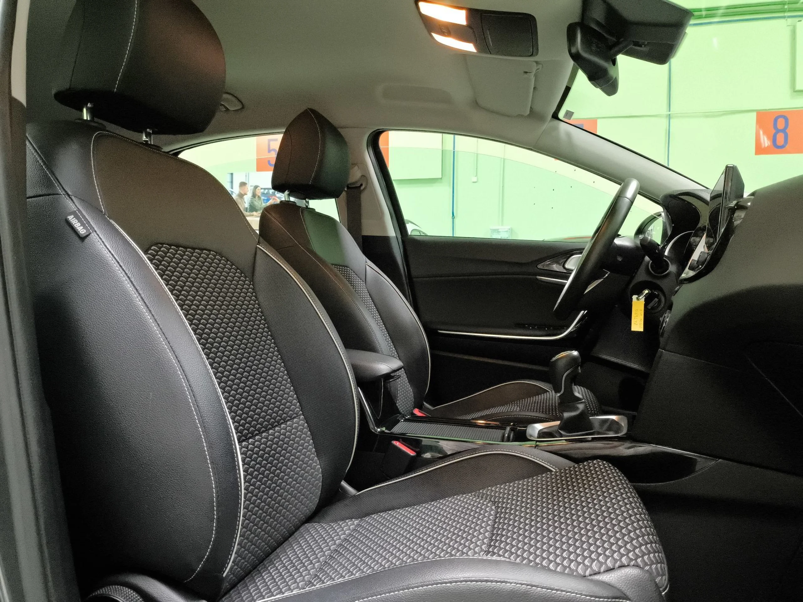 Kia Xceed 1.0 T-GDi Tech 88 kW (120 CV) - Foto 30
