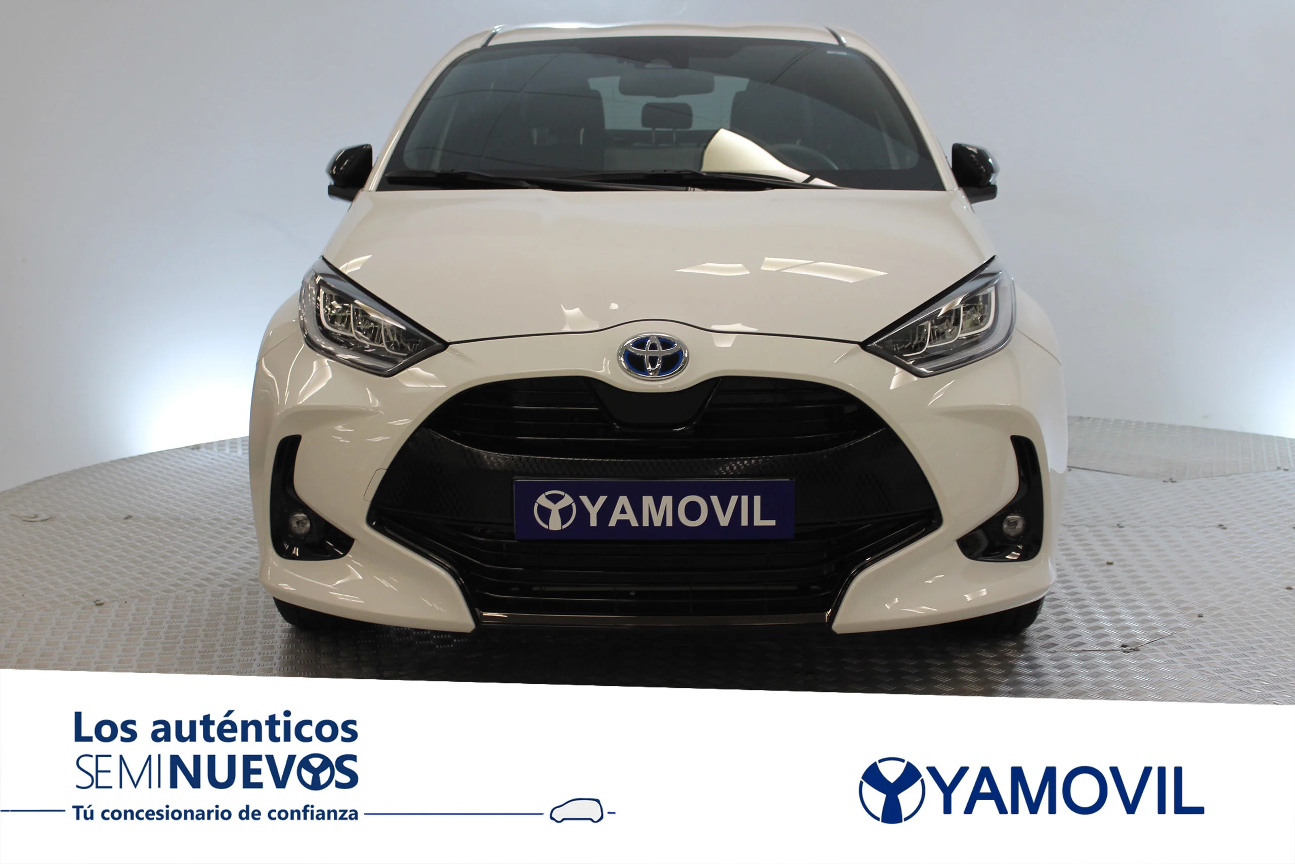 Toyota Yaris 120H Style 85 kW (116 CV) - Foto 2