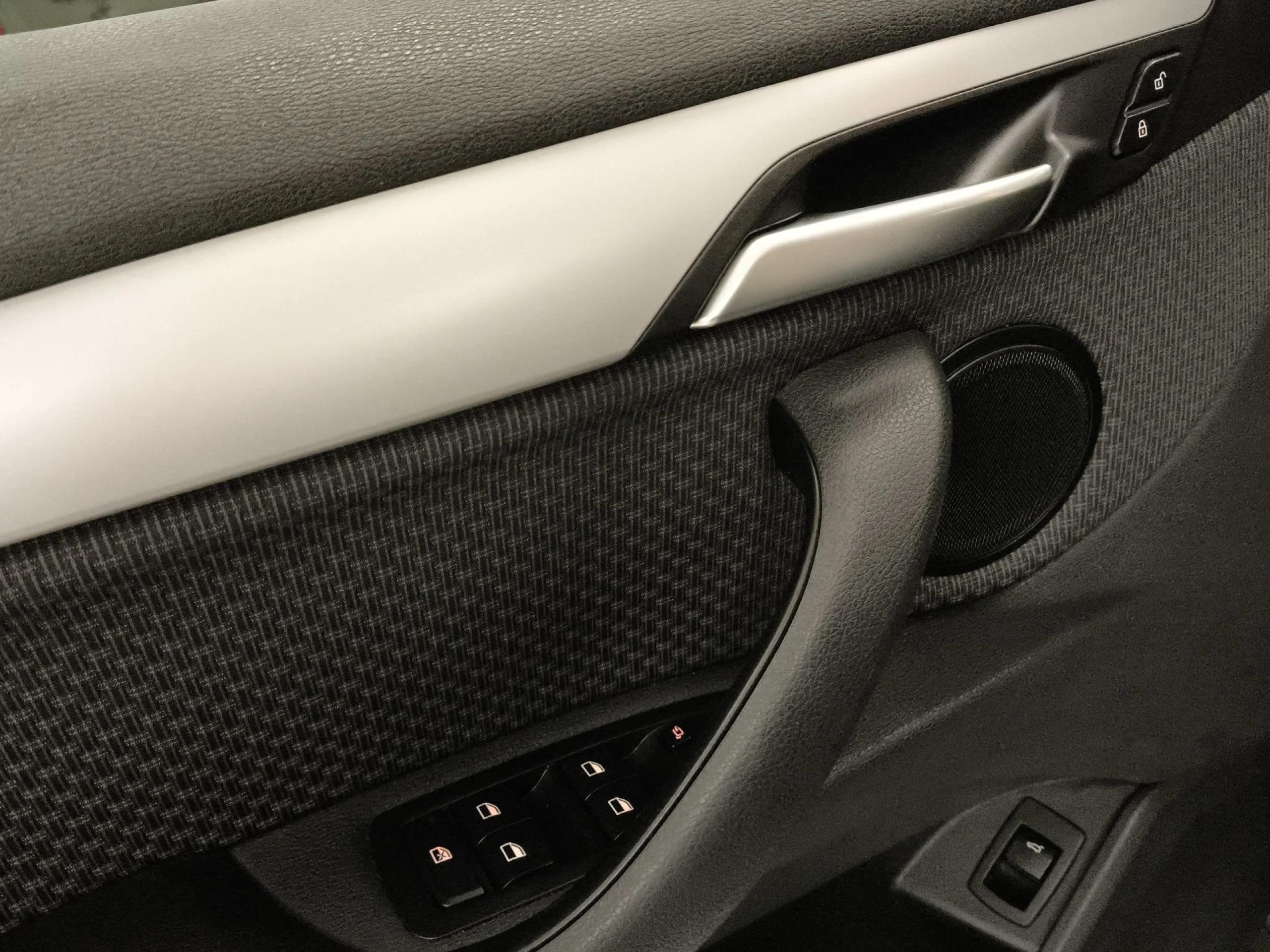 BMW X1 sDrive16d 85 kW (116 CV) - Foto 10