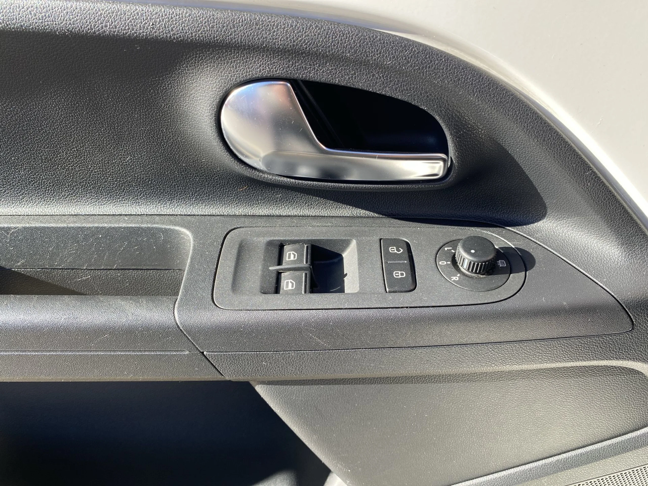 Volkswagen Up High up! 1.0 44 kW (60 CV) - Foto 10