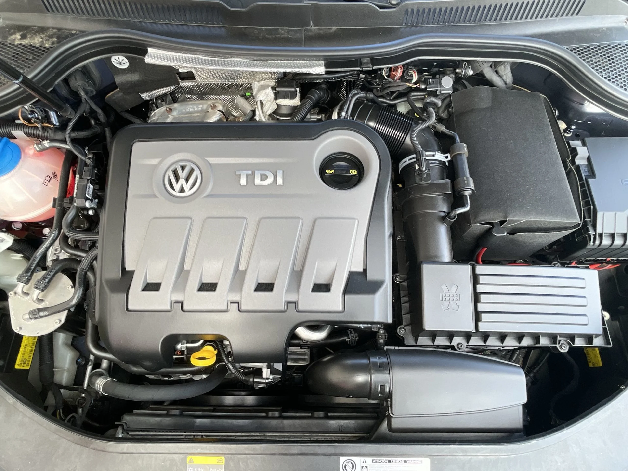 Volkswagen CC Advance 2.0 TDI BMT 103 kW (140 CV) - Foto 20