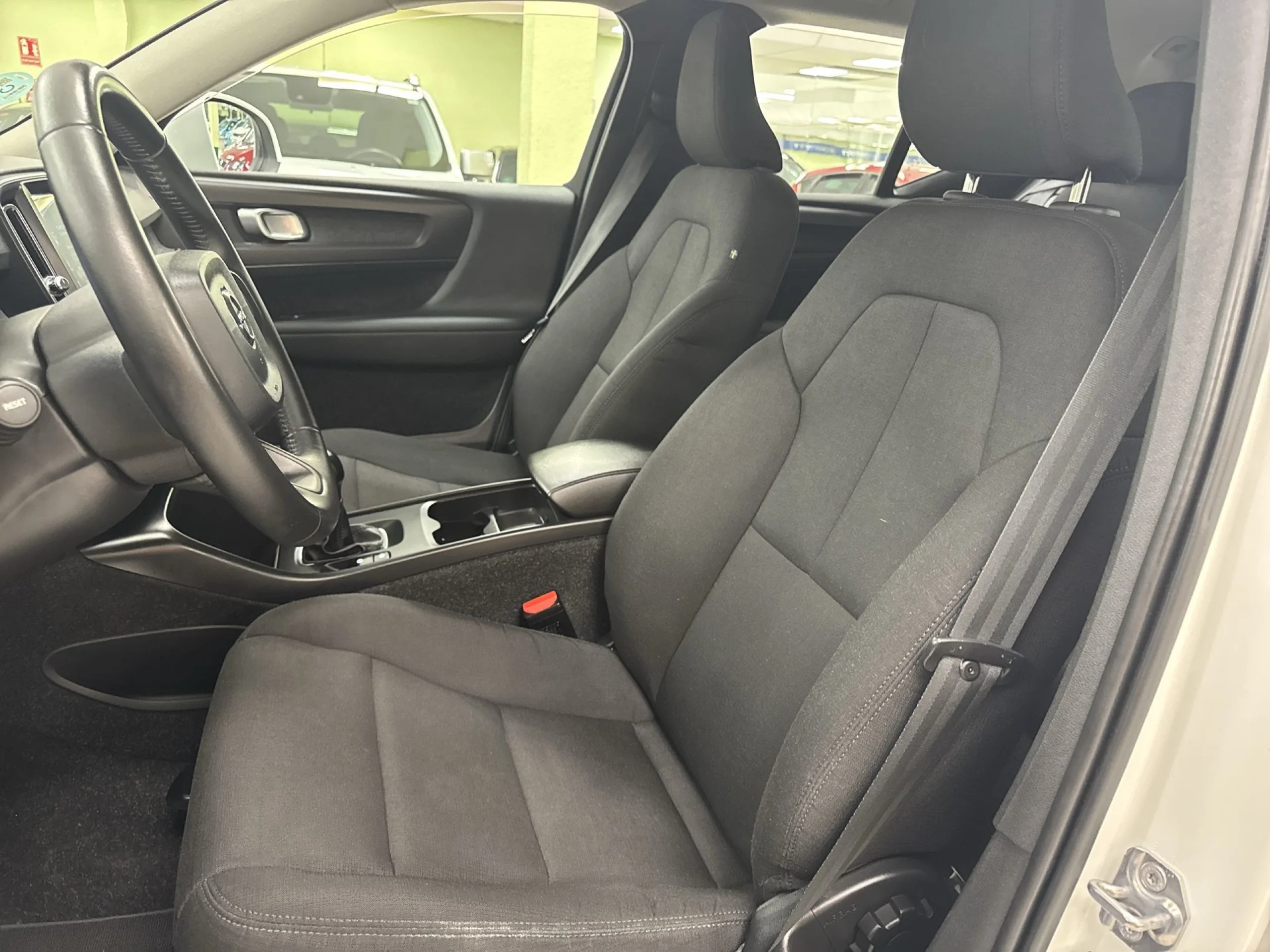 Volvo XC40 T3 115 kW (156 CV) - Foto 10