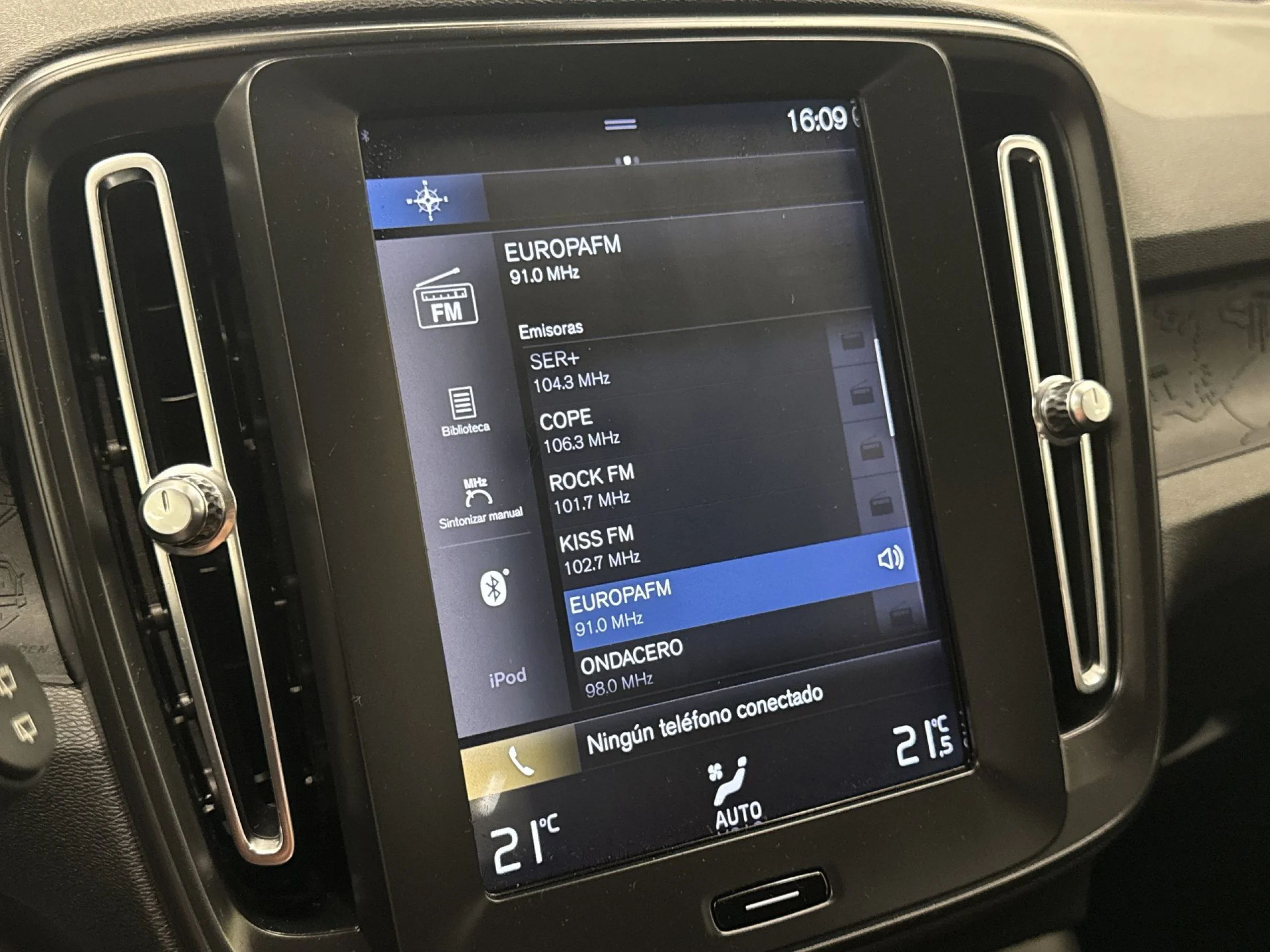 Volvo XC40 T3 115 kW (156 CV) - Foto 21