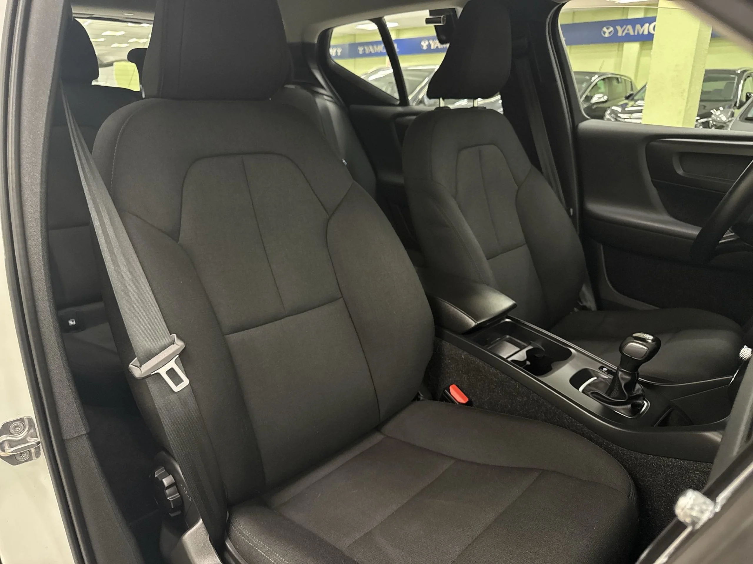 Volvo XC40 T3 115 kW (156 CV) - Foto 34