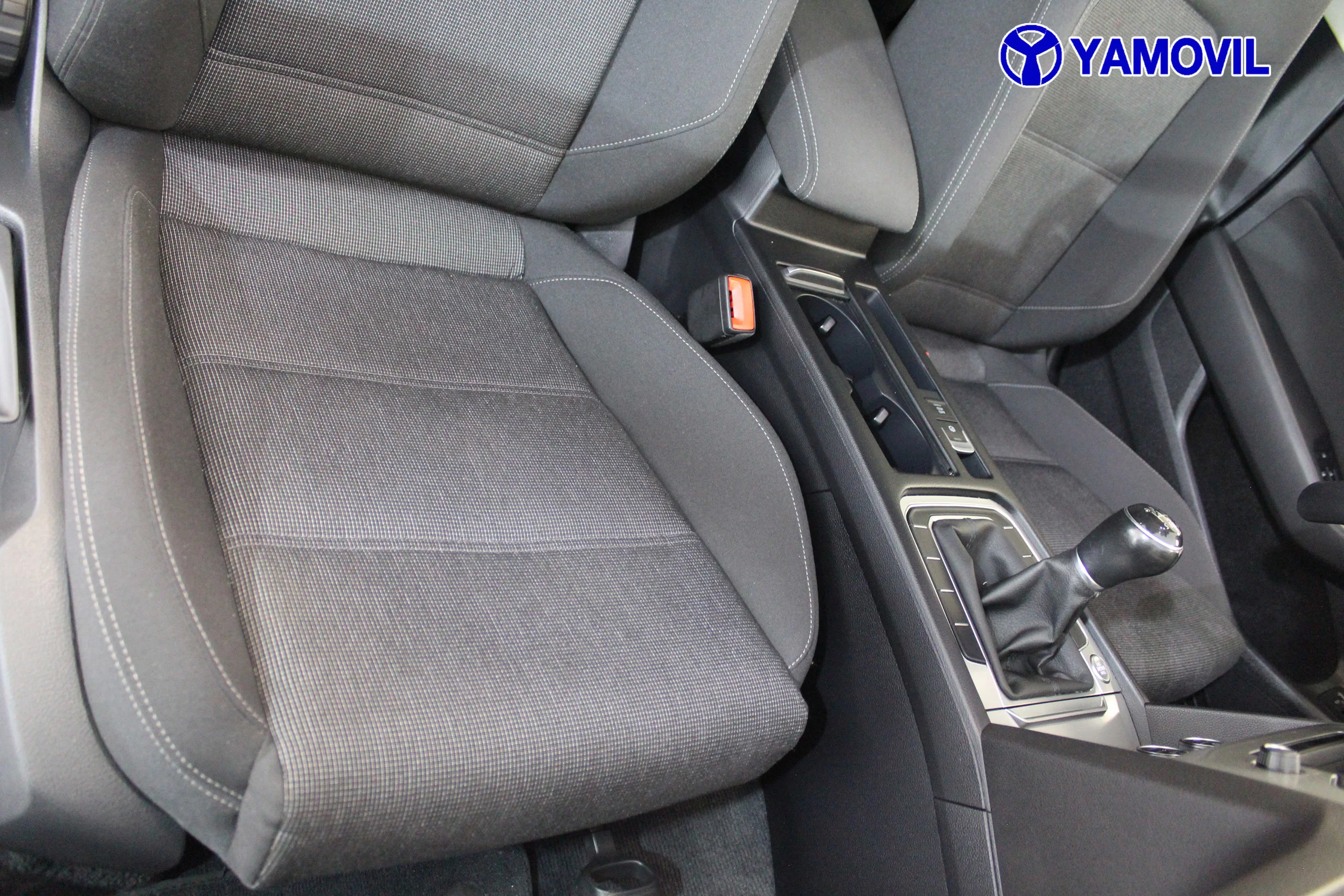 Volkswagen Passat variant Advance 1.6 TDI BMT 88 kW (120 CV) - Foto 18