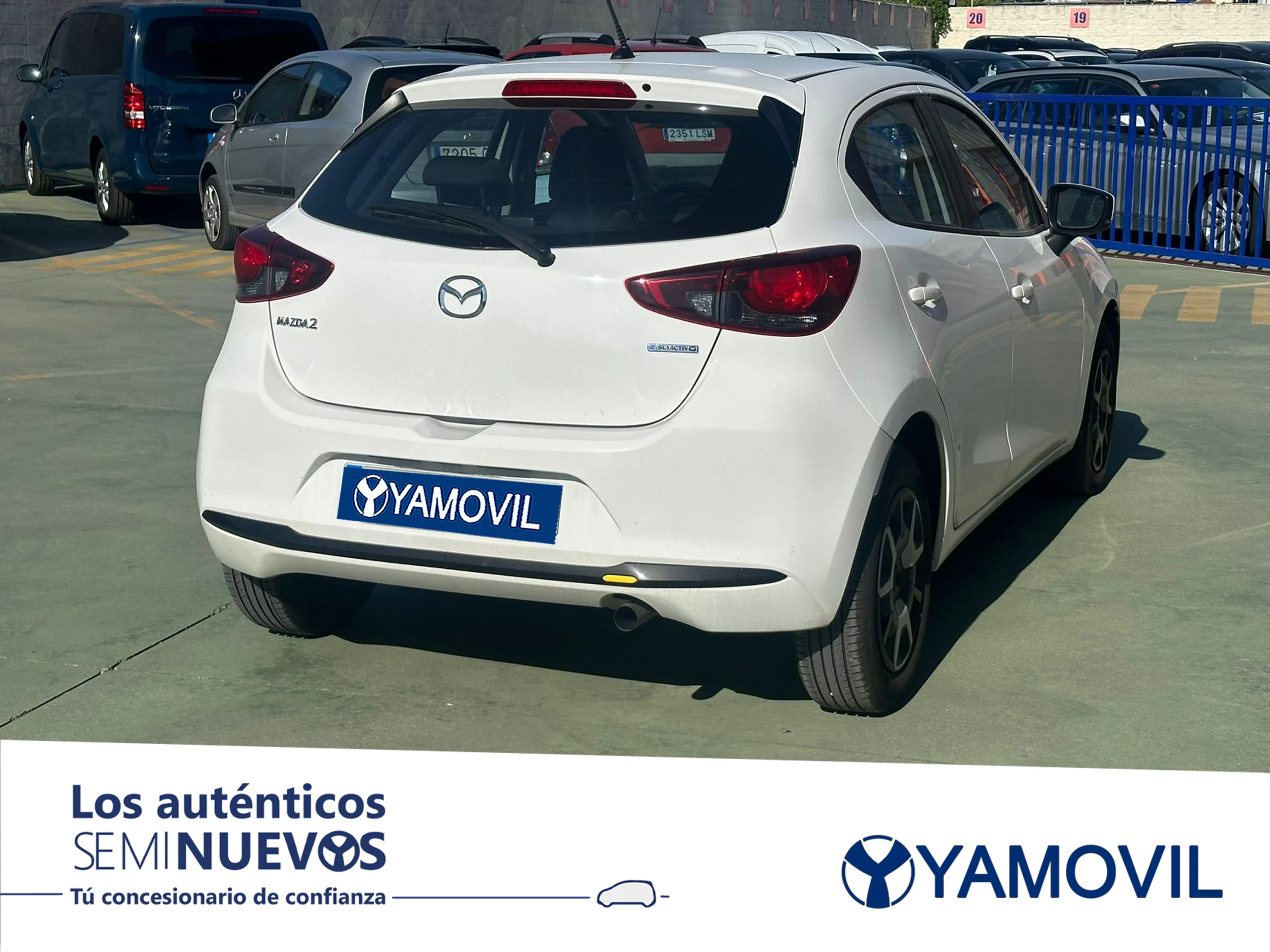 Mazda Mazda 2 1.5 e-SKYACTIV G Center-Line 66 kW (90 CV) - Foto 2