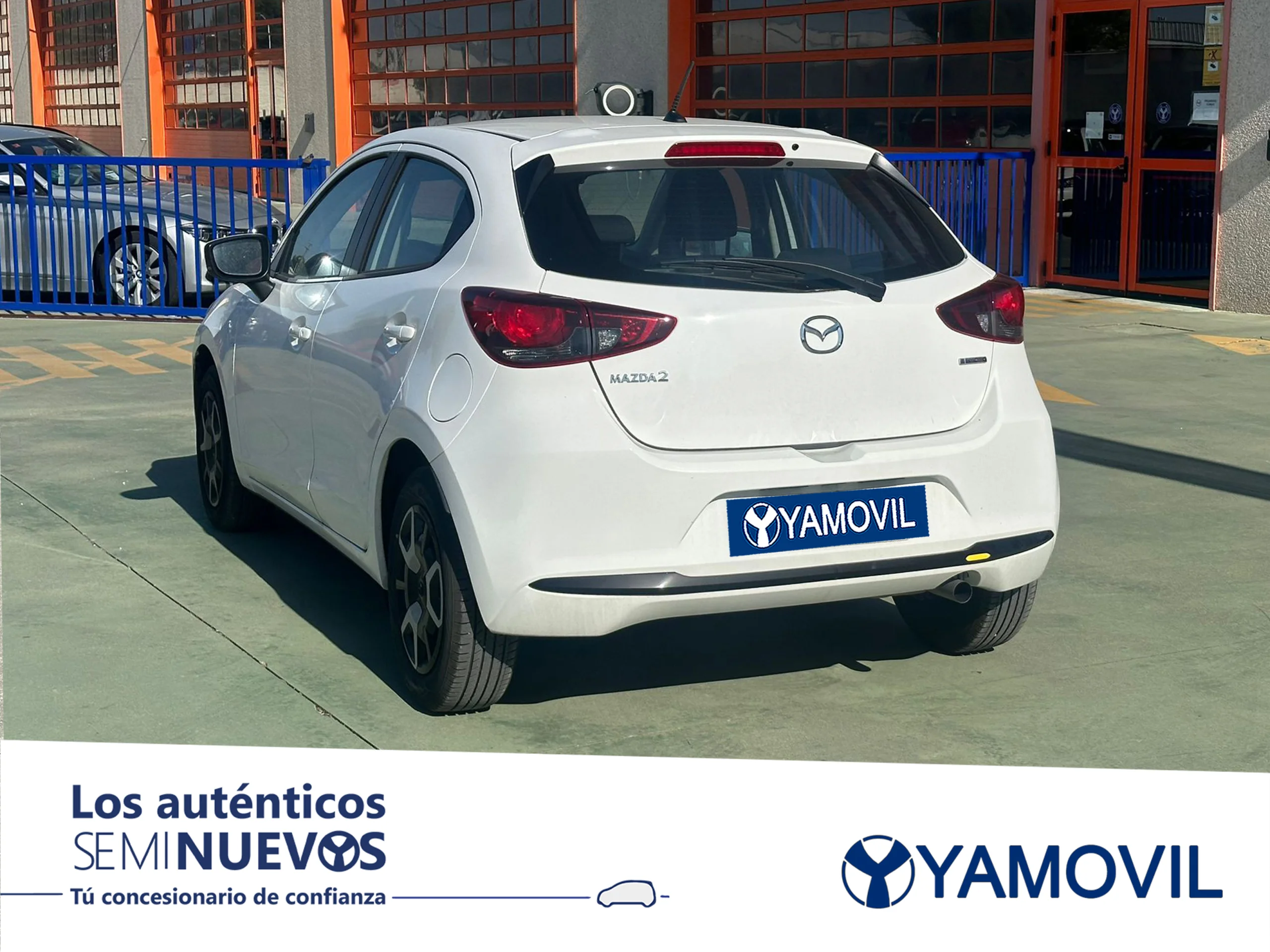 Mazda Mazda 2 1.5 e-SKYACTIV G Center-Line 66 kW (90 CV) - Foto 4