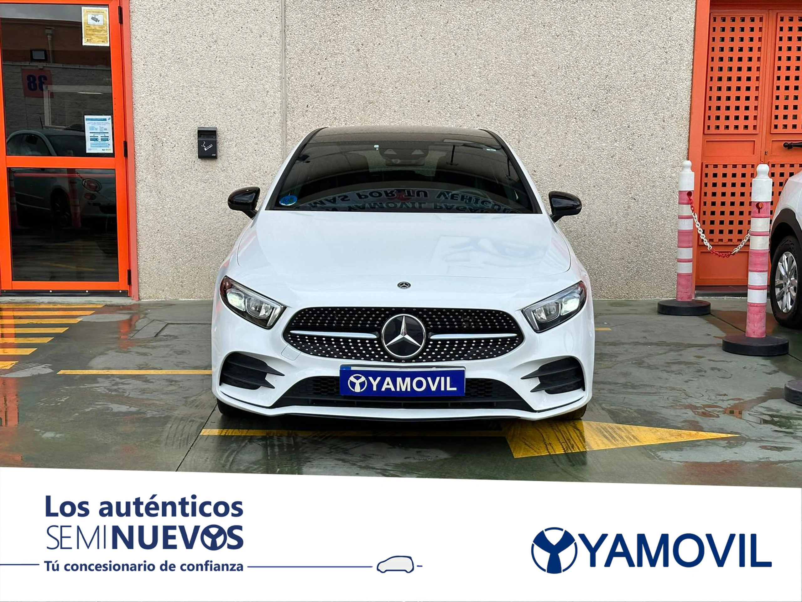 Mercedes-Benz A 250 A 250 E AMG HIBRIDO ENCHUFABLE PACK TECHO 5P - Foto 2