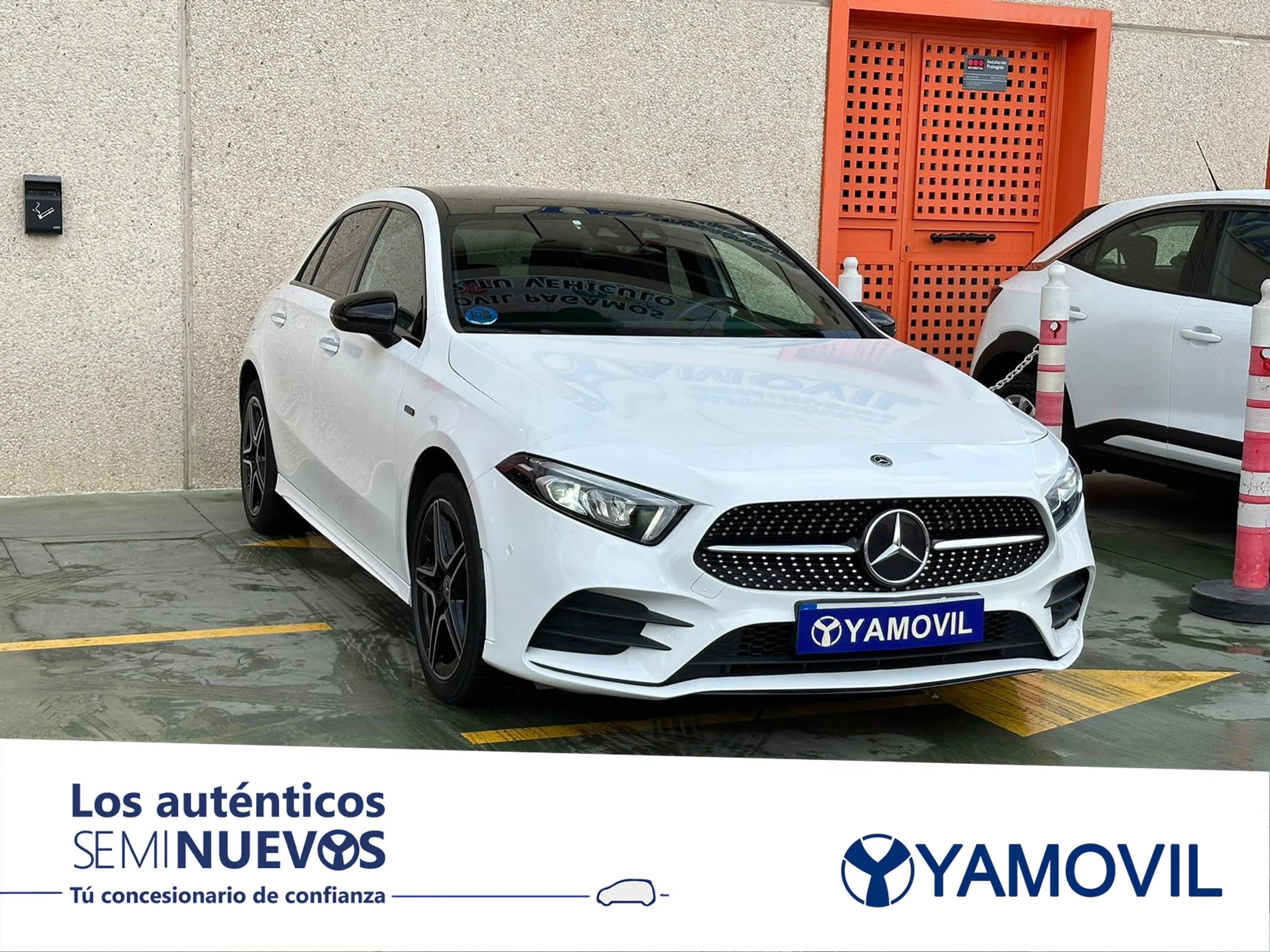 Mercedes-Benz A 250 A 250 E AMG HIBRIDO ENCHUFABLE PACK TECHO 5P - Foto 3