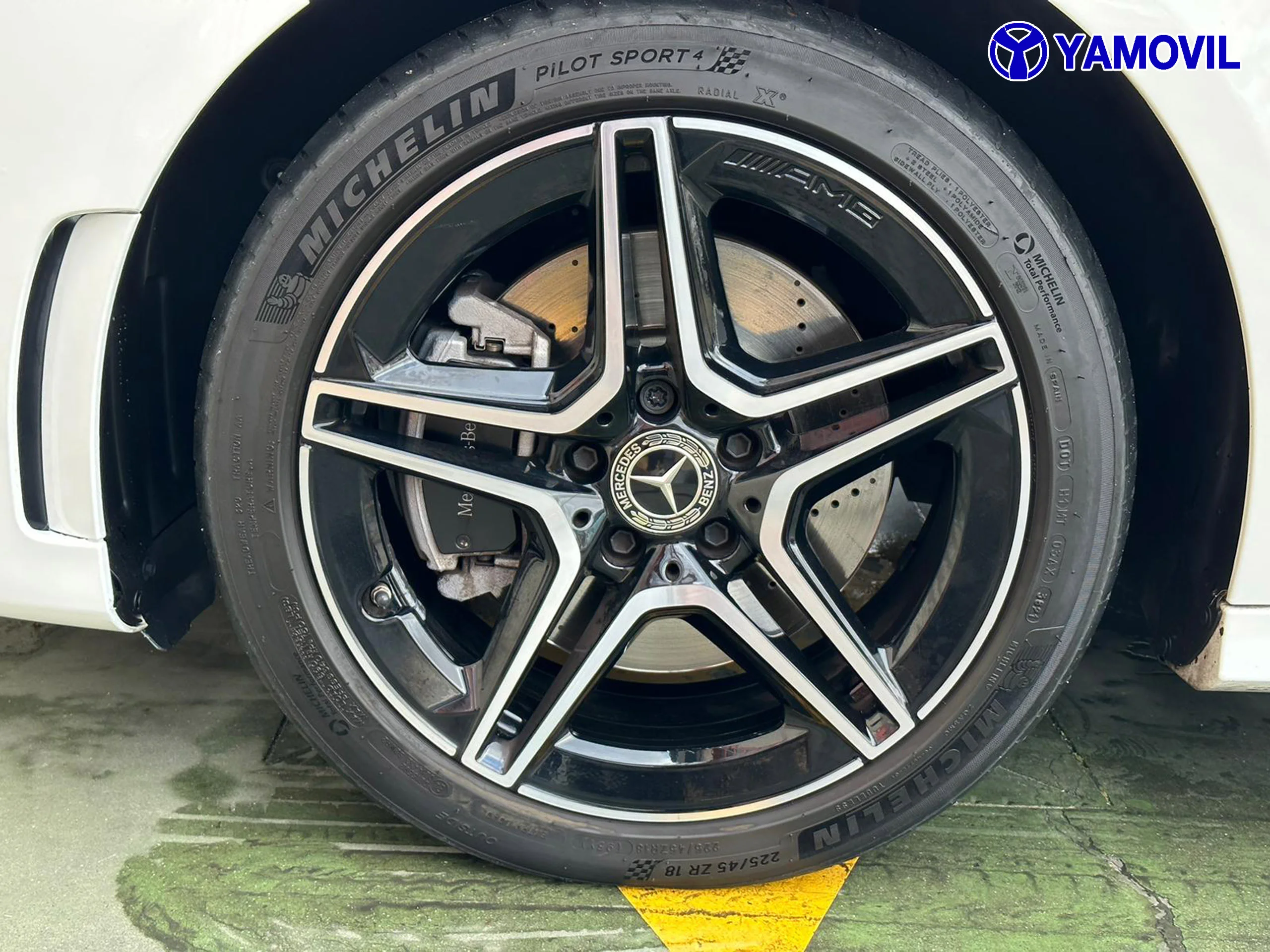 Mercedes-Benz A 250 A 250 E AMG HIBRIDO ENCHUFABLE PACK TECHO 5P - Foto 11