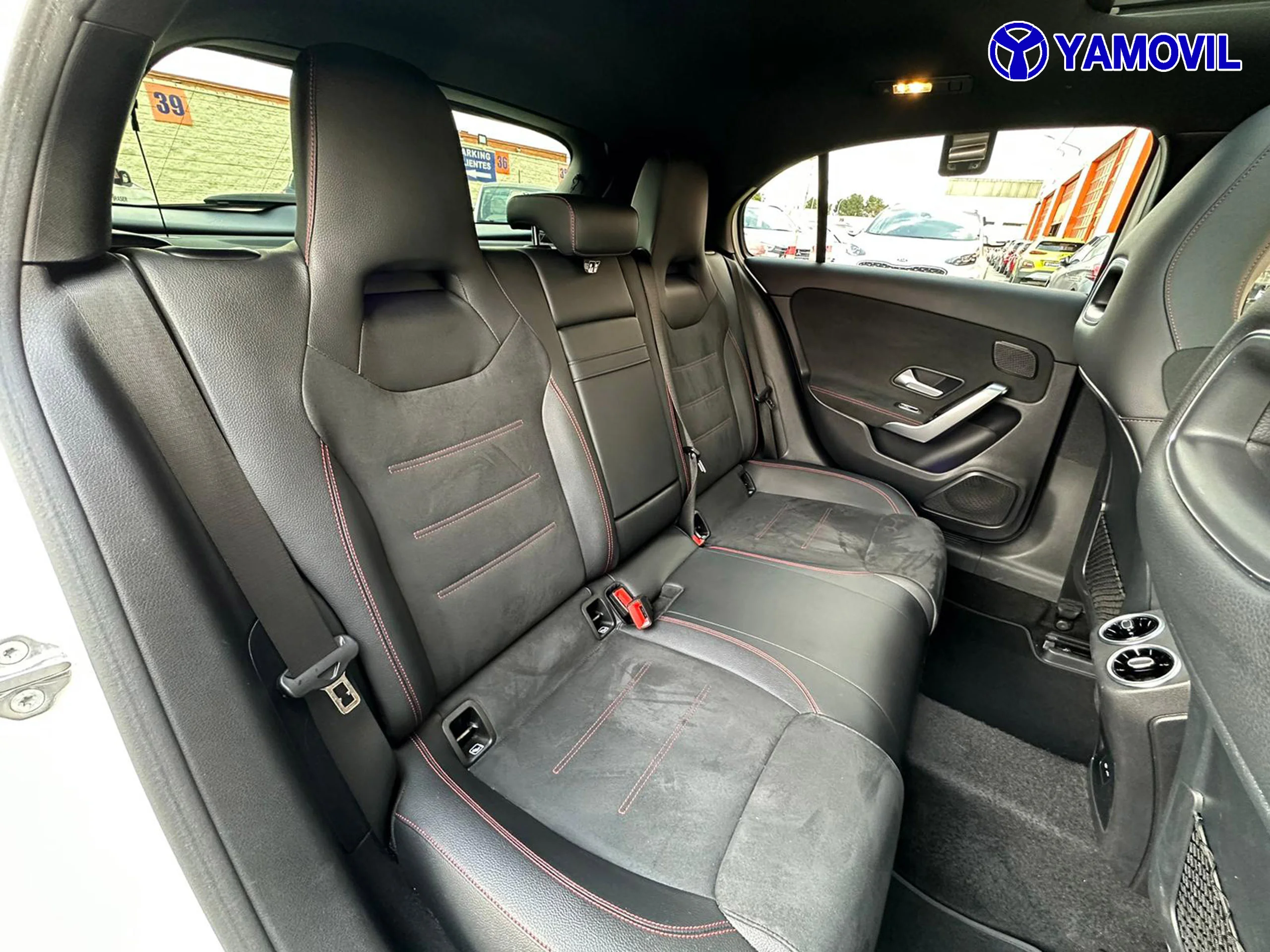 Mercedes-Benz A 250 A 250 E AMG HIBRIDO ENCHUFABLE PACK TECHO 5P - Foto 16