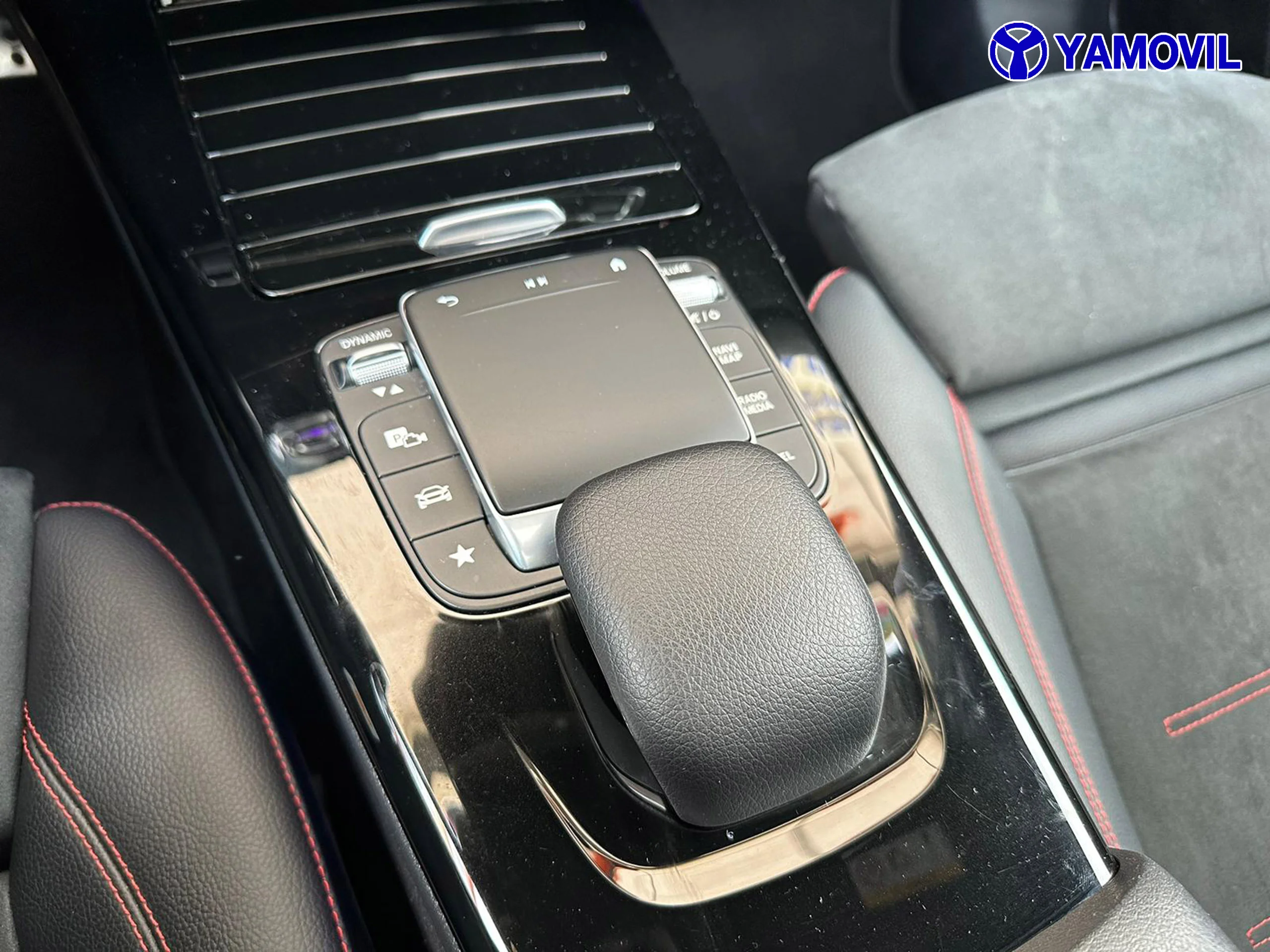 Mercedes-Benz A 250 A 250 E AMG HIBRIDO ENCHUFABLE PACK TECHO 5P - Foto 28