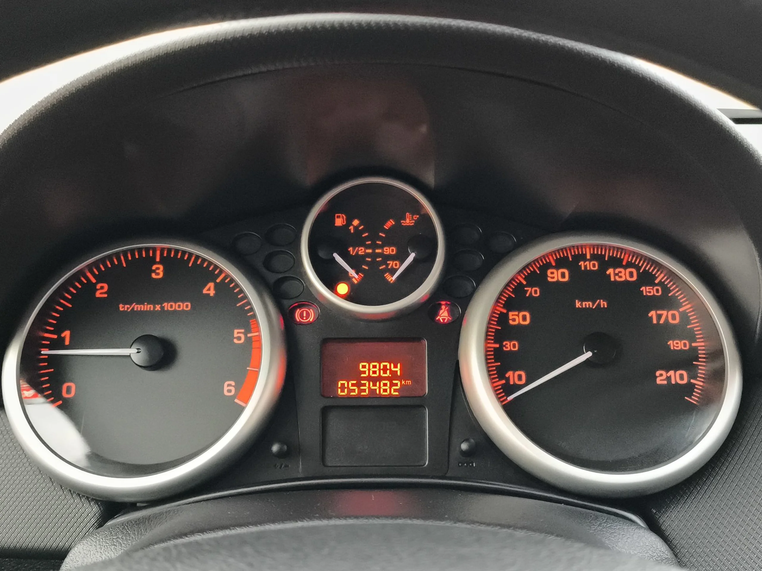 Peugeot 207+ 1.4 HDI FAP 50 kW (68 CV) - Foto 12