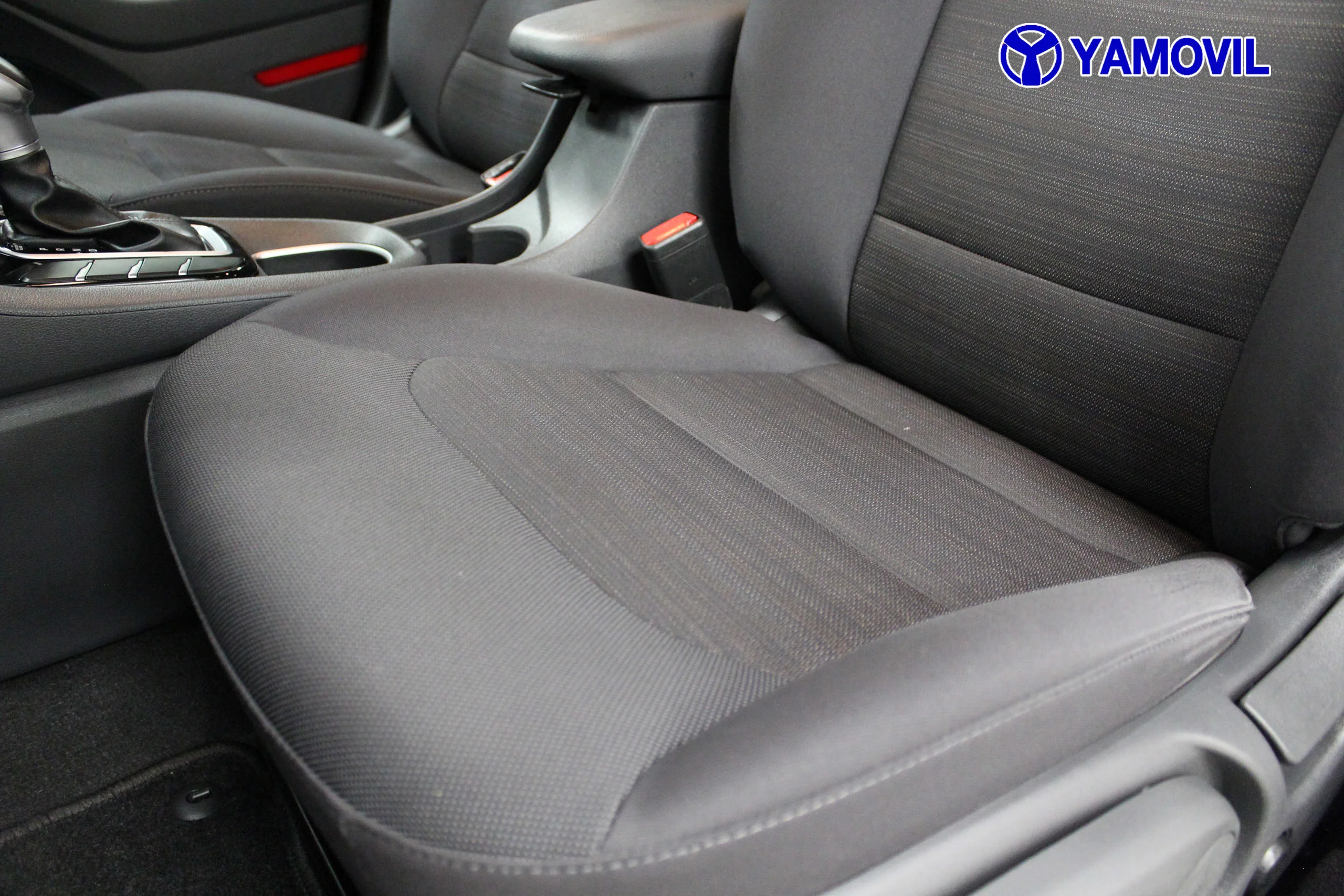 Hyundai IONIQ 1.6 GDI HEV Tecno DCT 104 kW (141 CV) - Foto 14