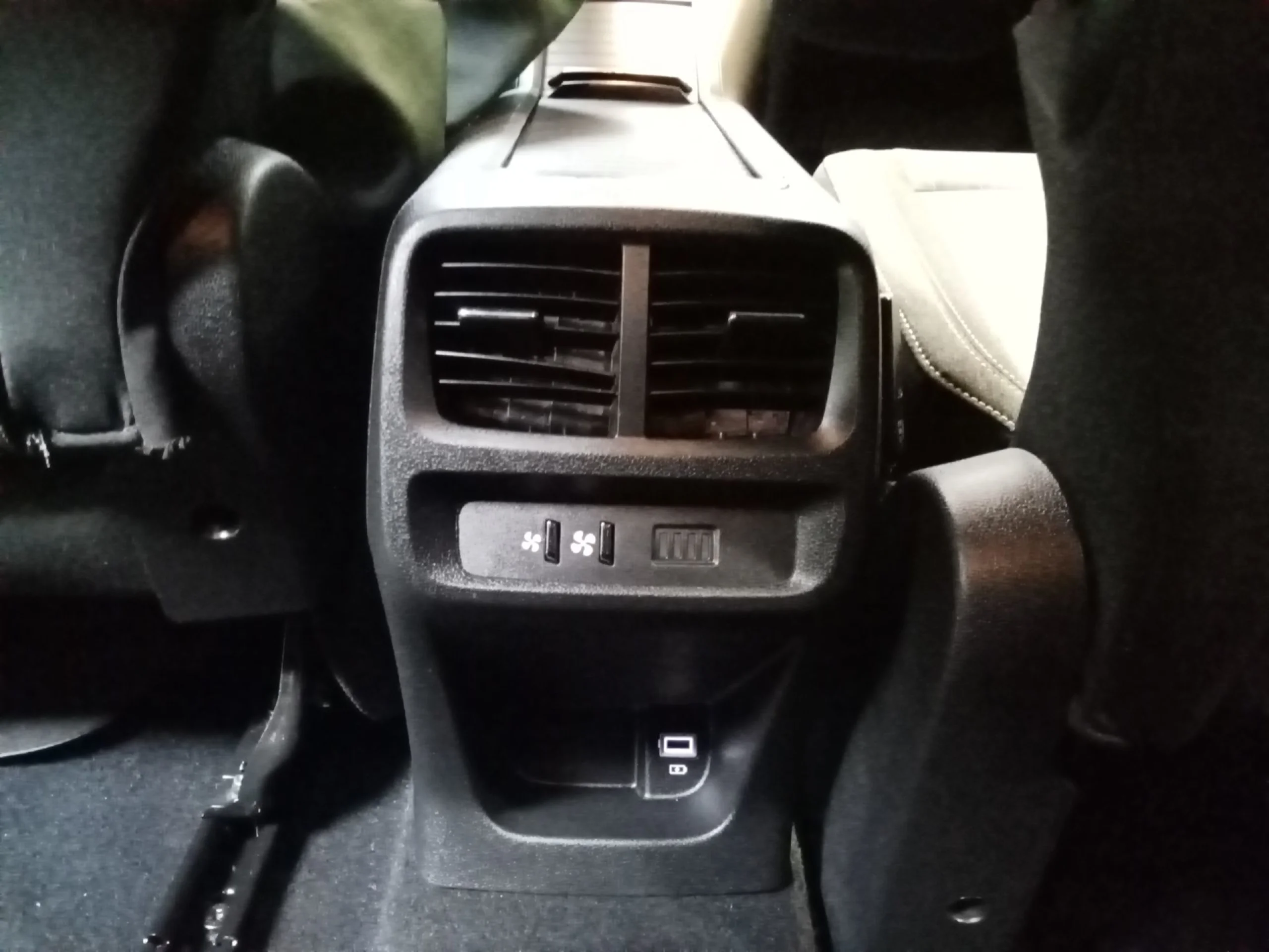 Peugeot E-Rifter GT Standard 100 kW (136 CV) - Foto 24