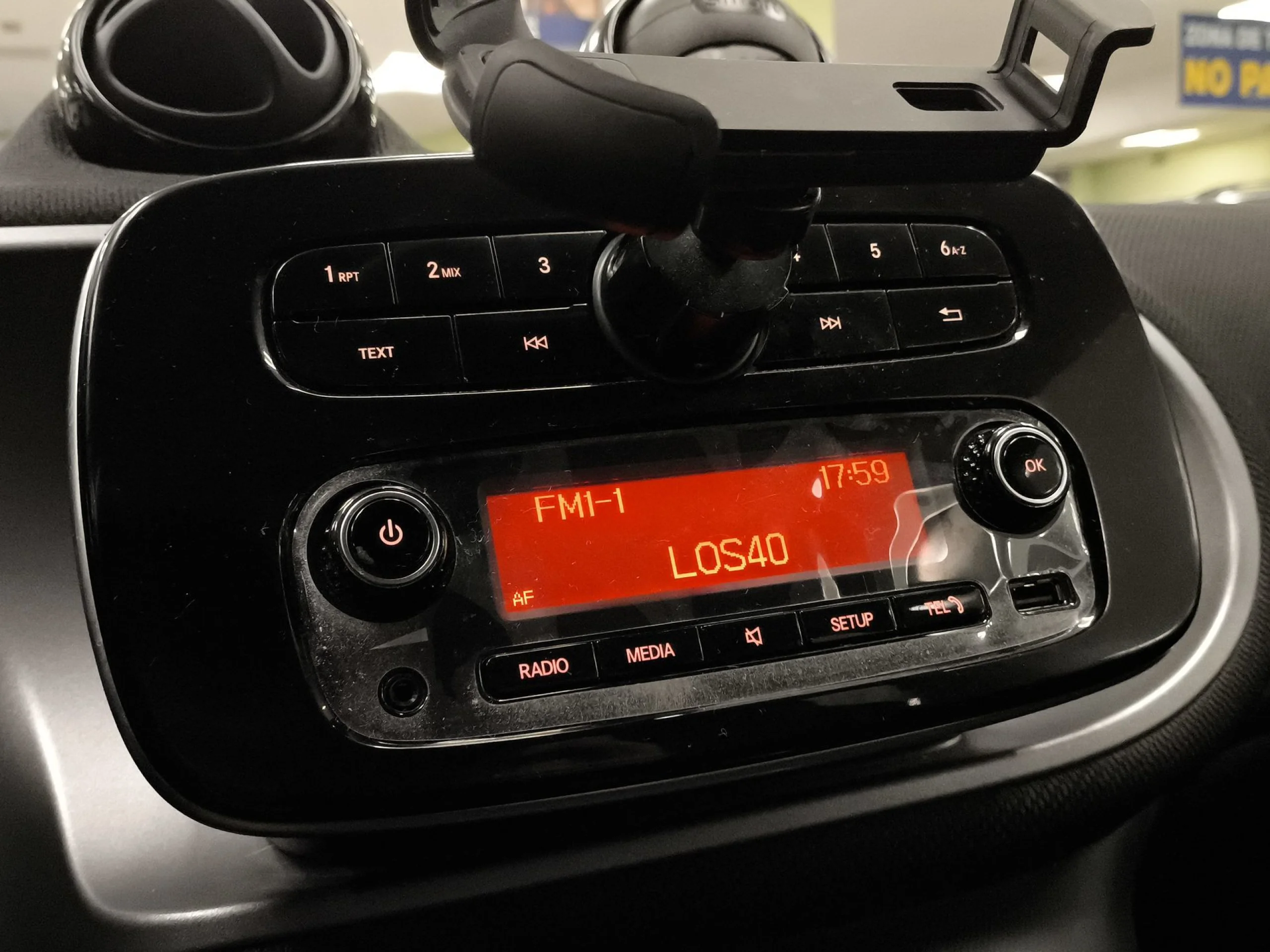 Smart ForFour 0.9 SANDS Passion 66 kW (90 CV) - Foto 13