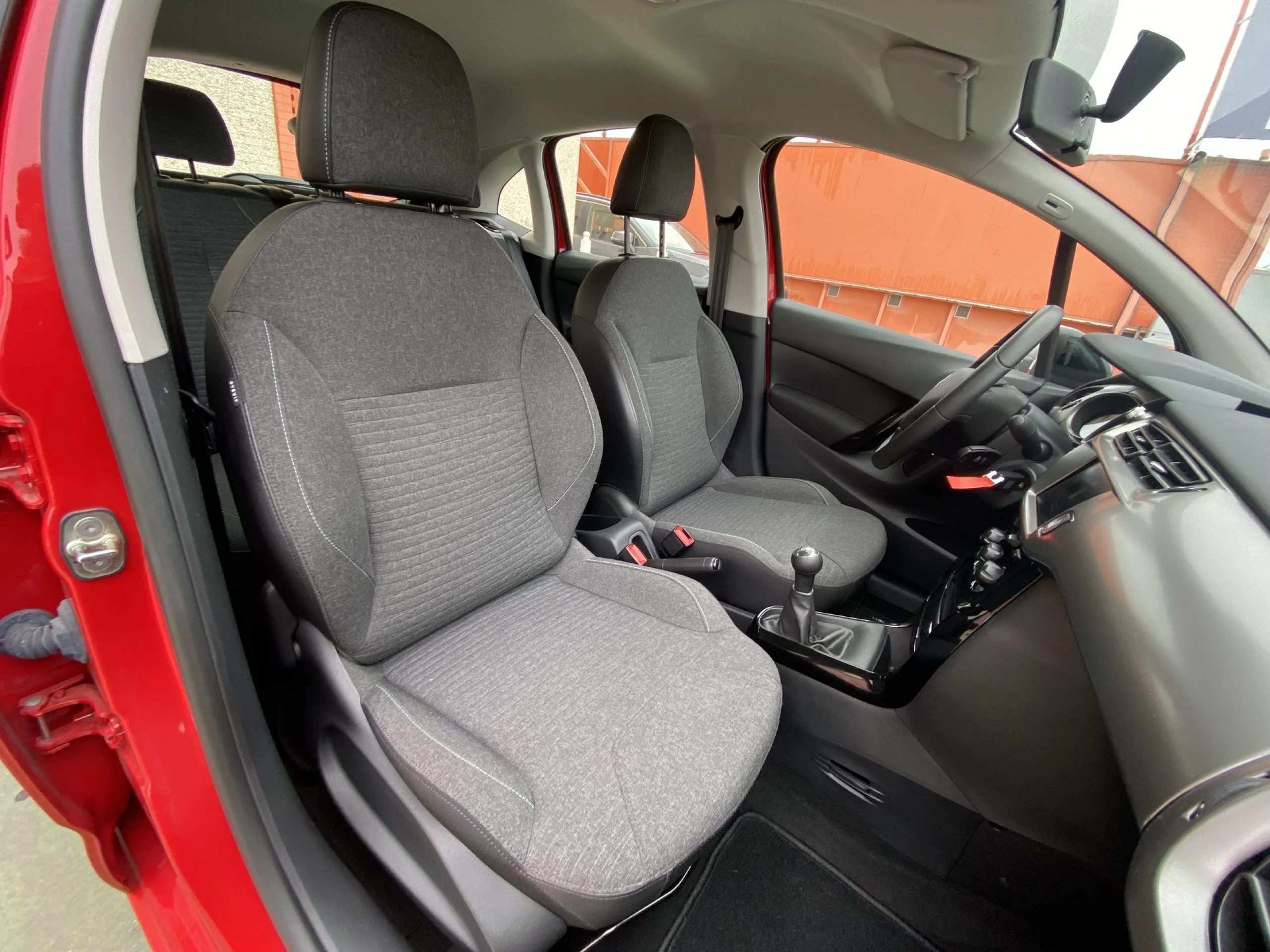 Citroen C3 PURETECH 82CV LIVE EDITION 5P PACK LL/AA - Foto 19