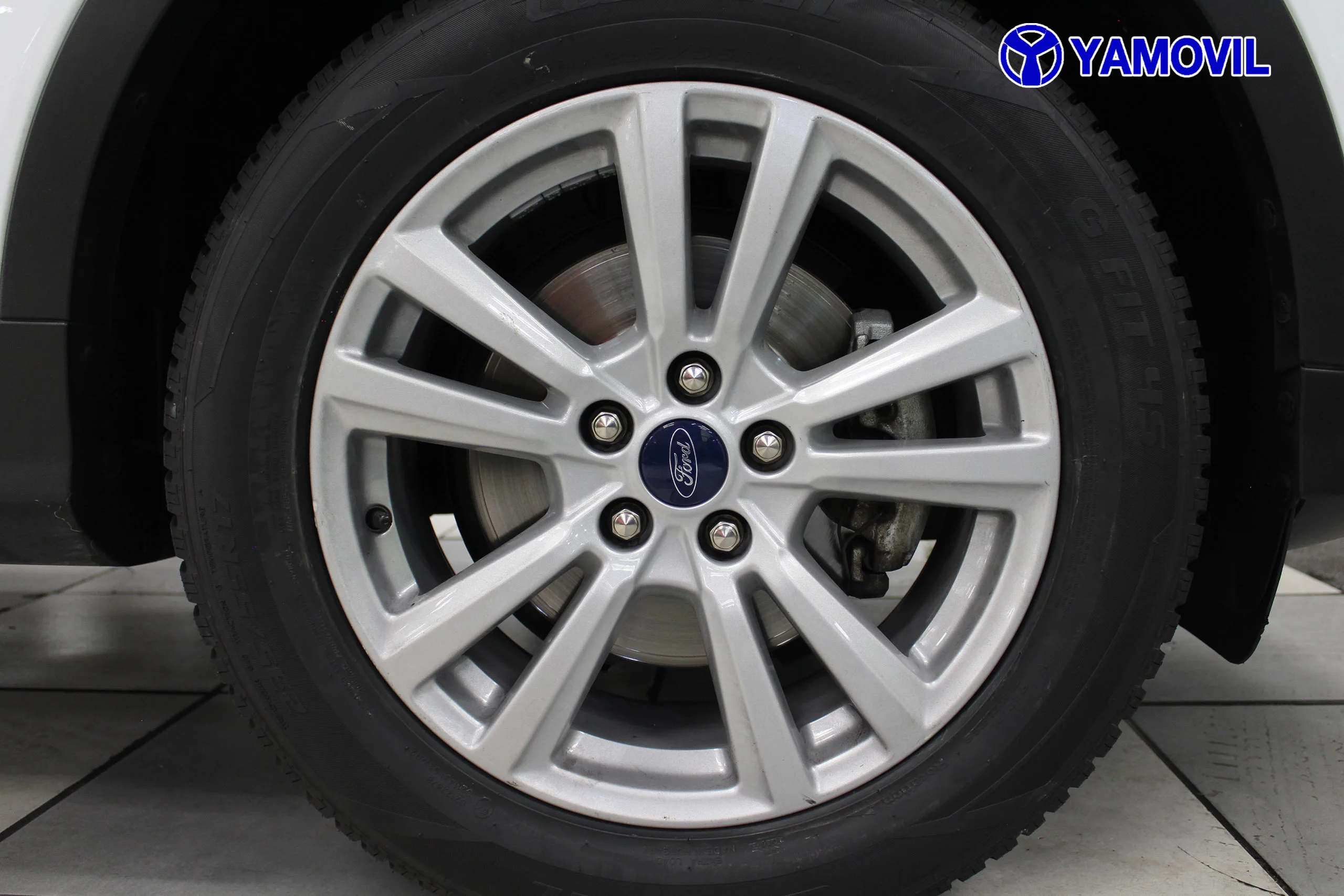 Ford Kuga 1.5 EcoBoost Trend 4x2 88 kW (120 CV) - Foto 9