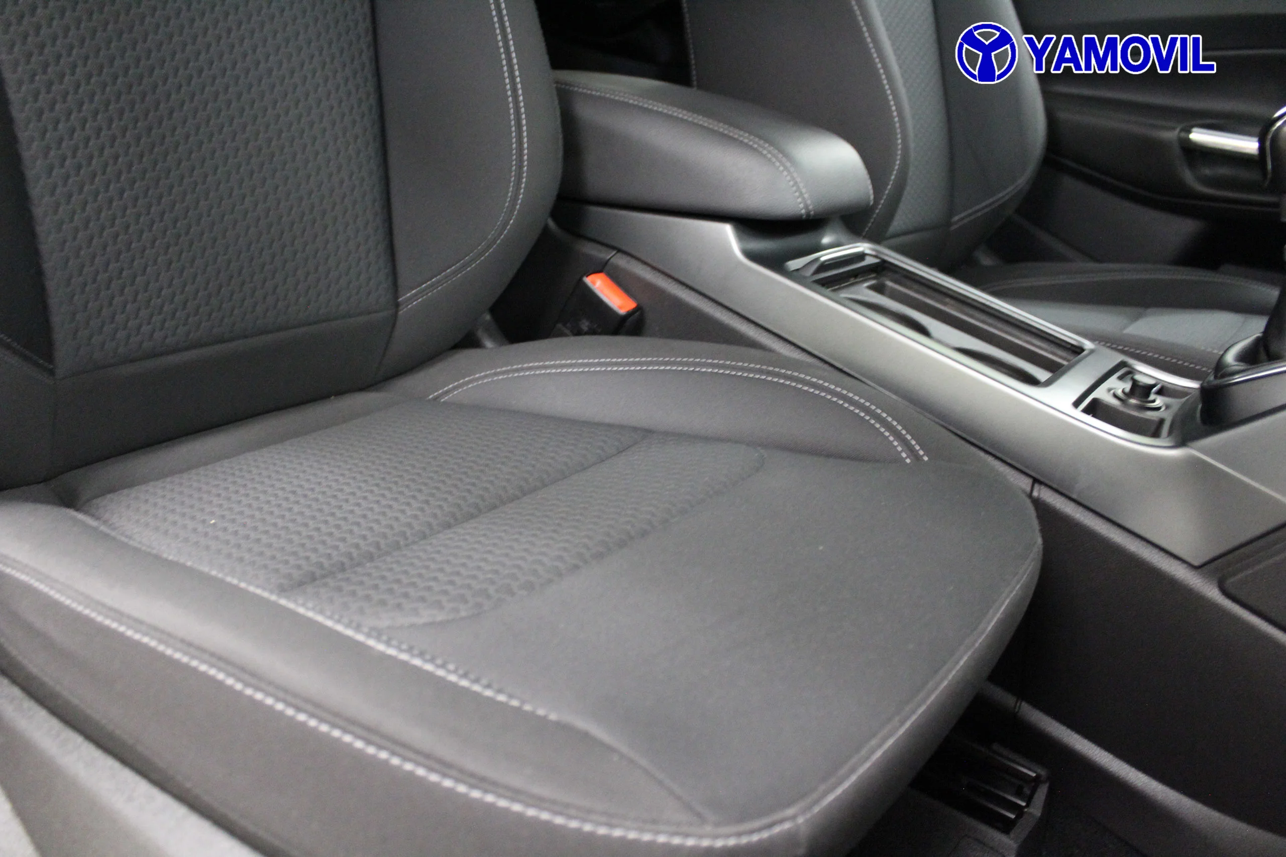 Ford Kuga 1.5 EcoBoost Trend 4x2 88 kW (120 CV) - Foto 18
