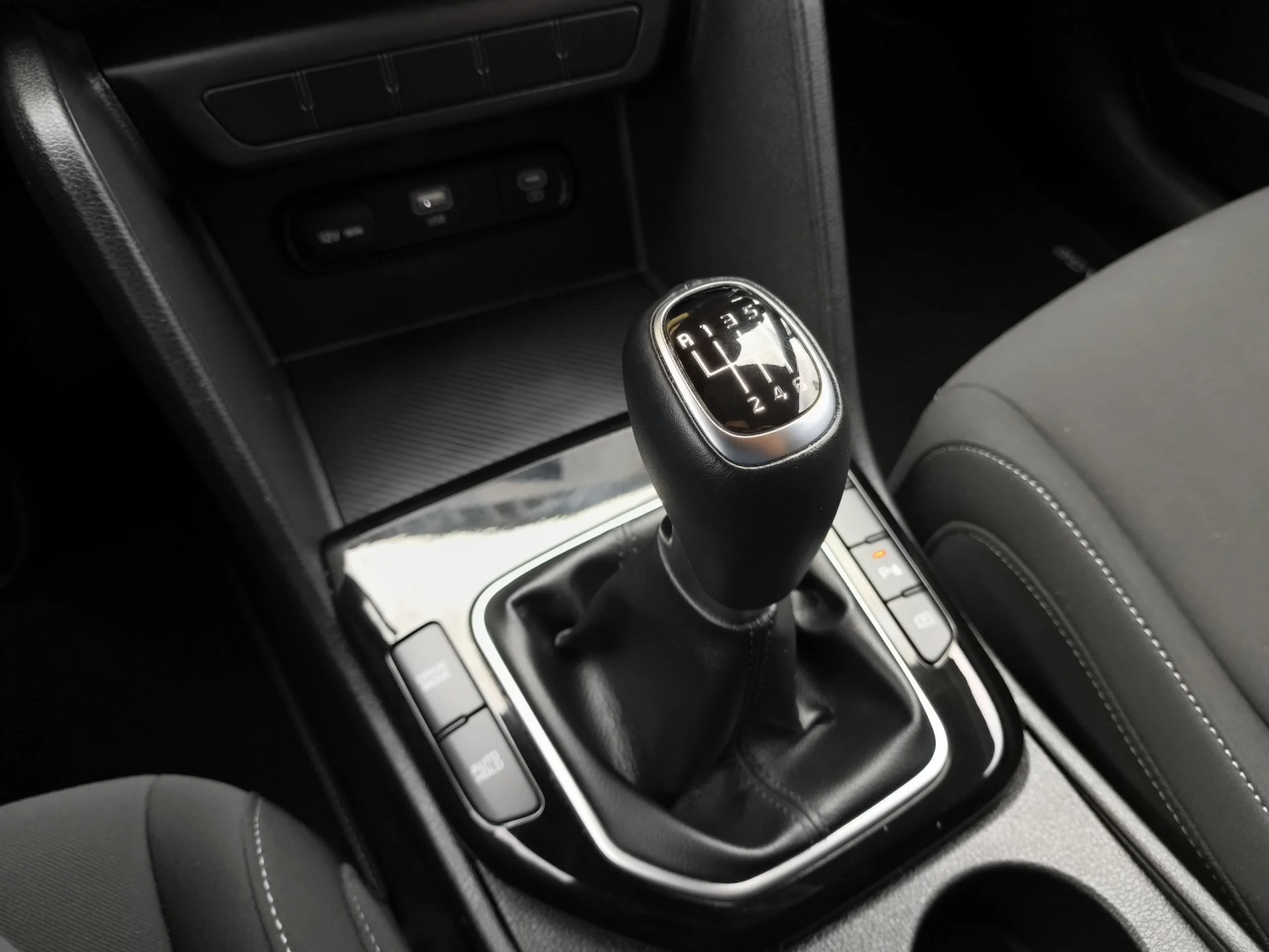 Kia Sportage 1.6 CRDi MHEV Drive 4x2 100 kW (136 CV) - Foto 20