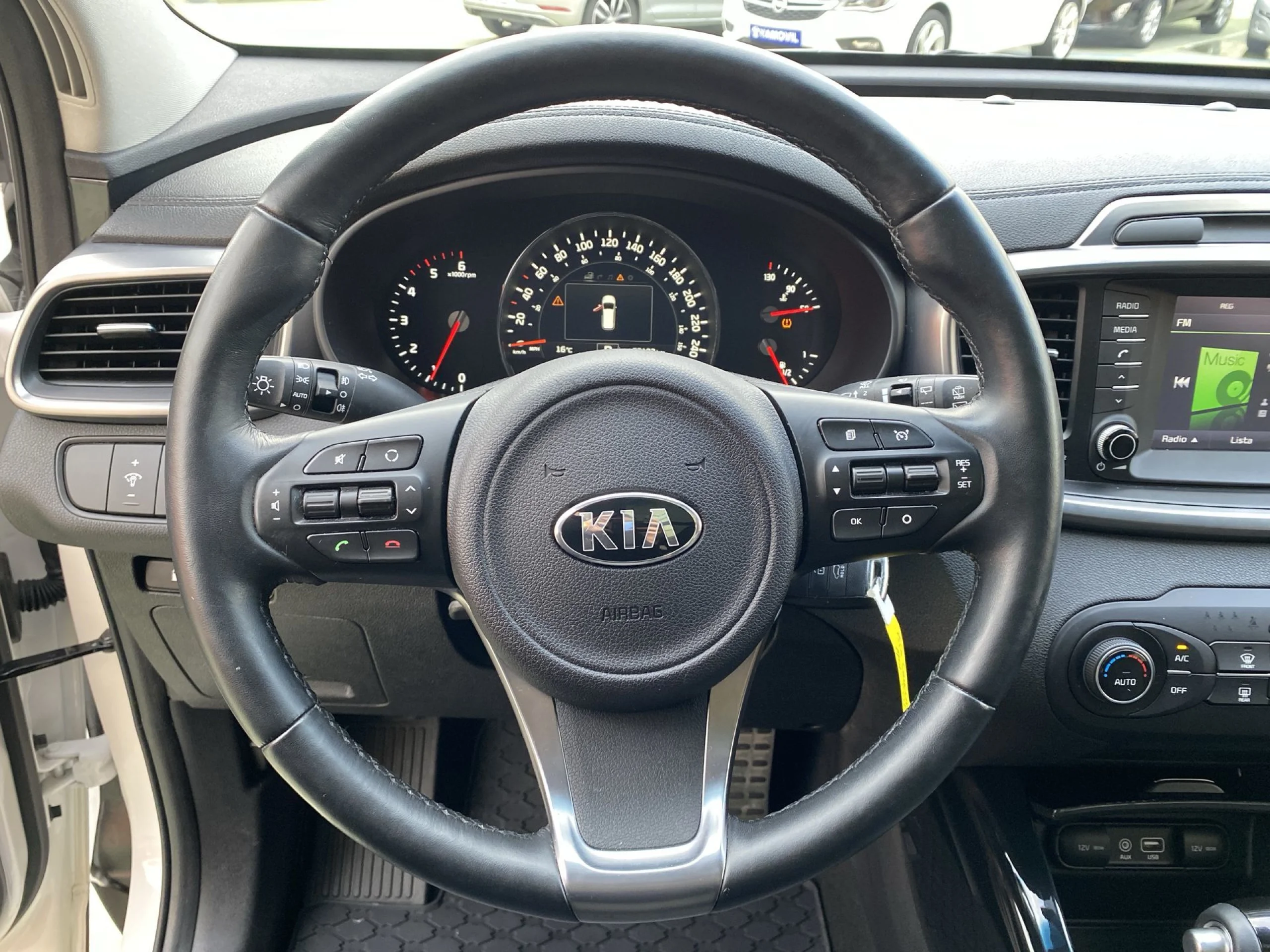 Kia Sorento 2.2 CRDi Drive 4x2 Auto 147 kW (200 CV) - Foto 11