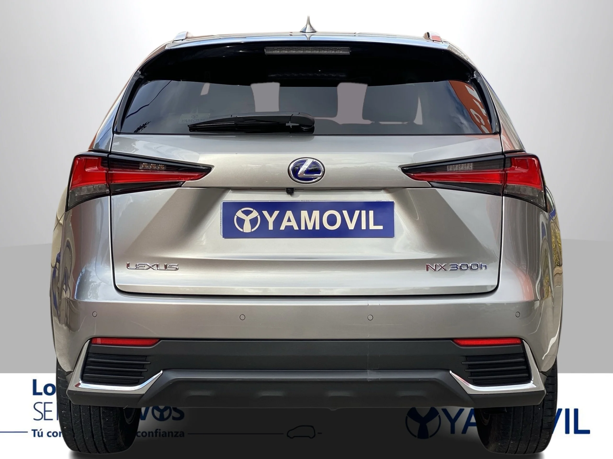 Lexus NX 300h Executive Navigation 4WD 145 kW (197 CV) - Foto 5