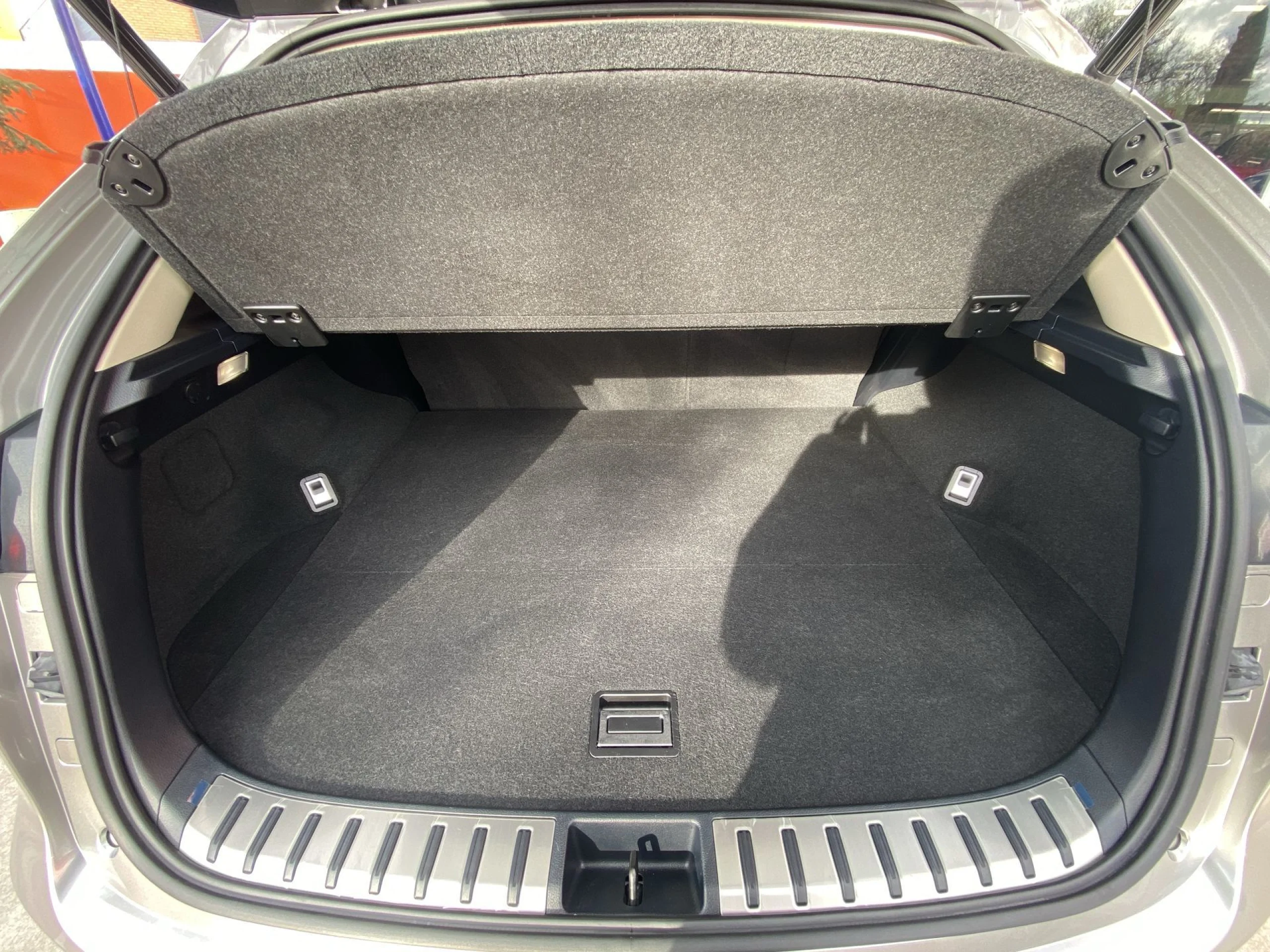 Lexus NX 300h Executive Navigation 4WD 145 kW (197 CV) - Foto 20