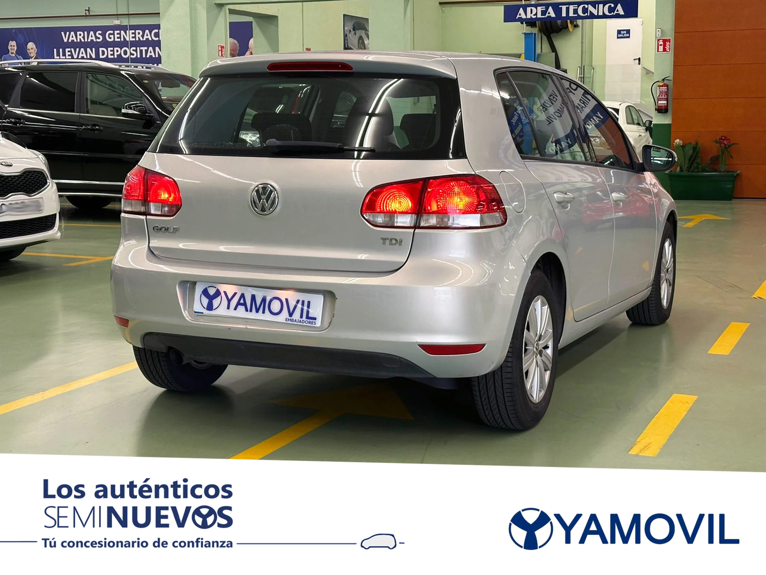 Volkswagen Golf Advance 1.6 TDI DPF 77 kW (105 CV) - Foto 2