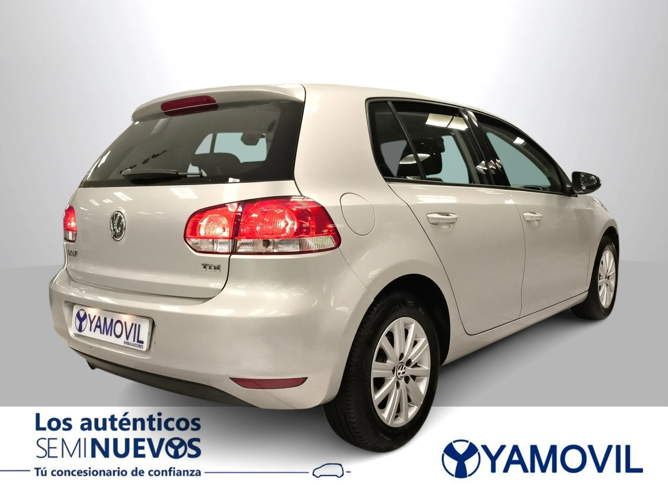 Volkswagen Golf Advance 1.6 TDI DPF 77 kW (105 CV) - Foto 6