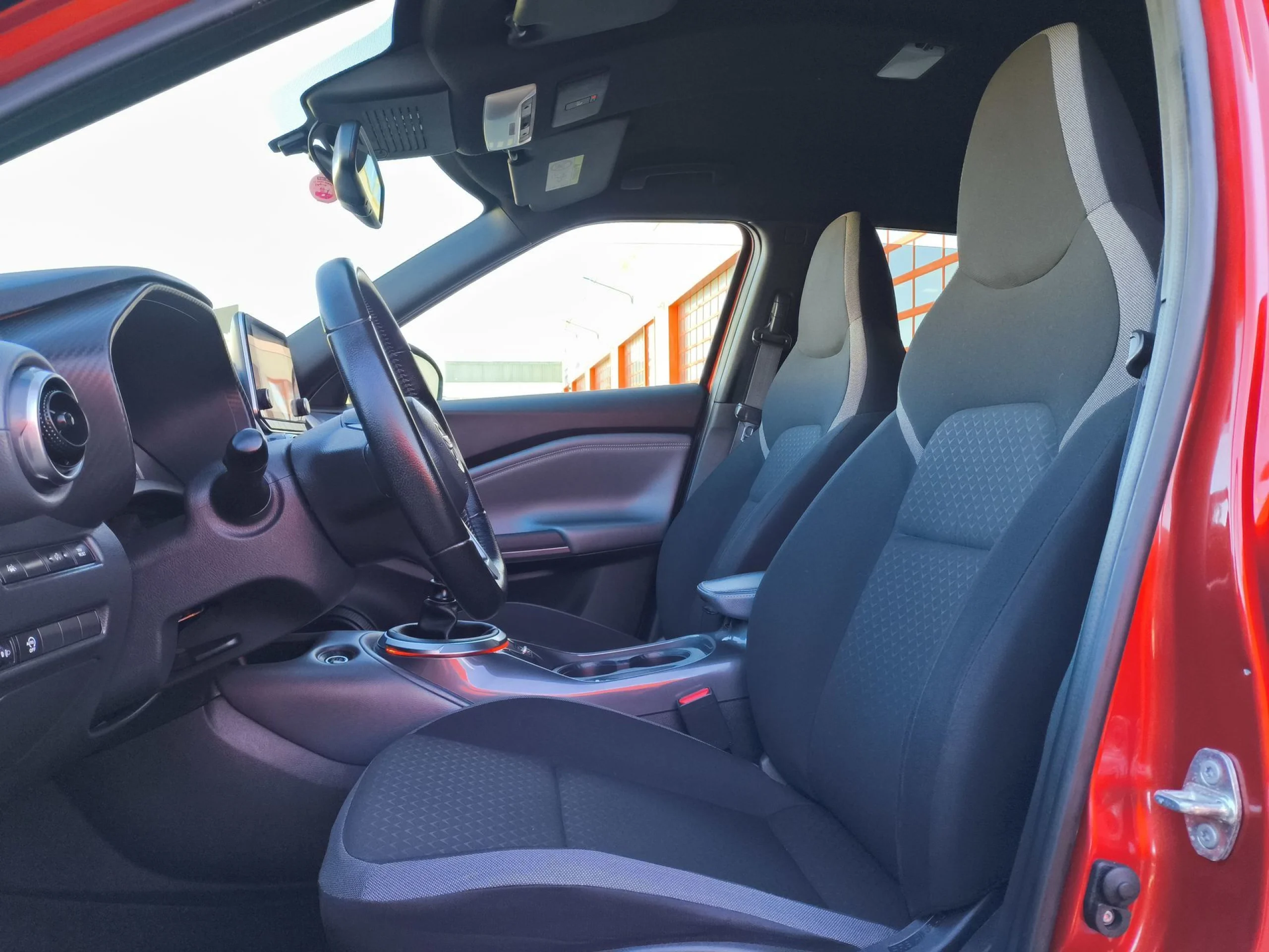 Nissan Juke DIG-T N-Connecta 4x2 86 kW (117 CV) - Foto 8
