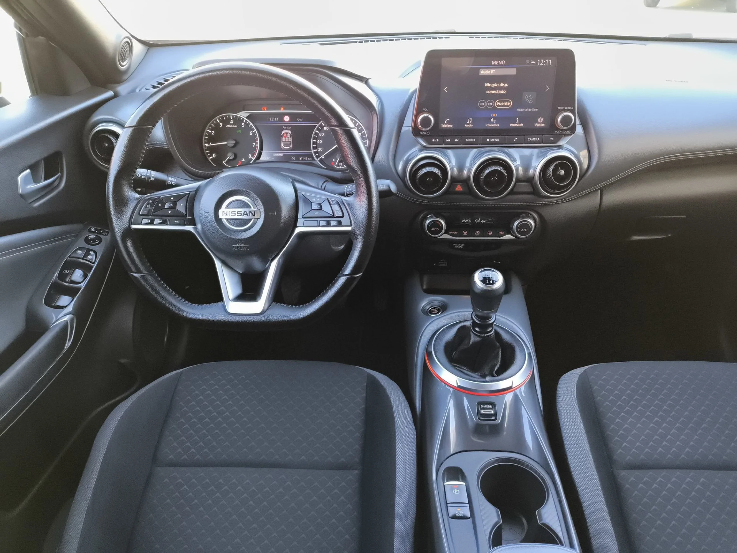 Nissan Juke DIG-T N-Connecta 4x2 86 kW (117 CV) - Foto 17