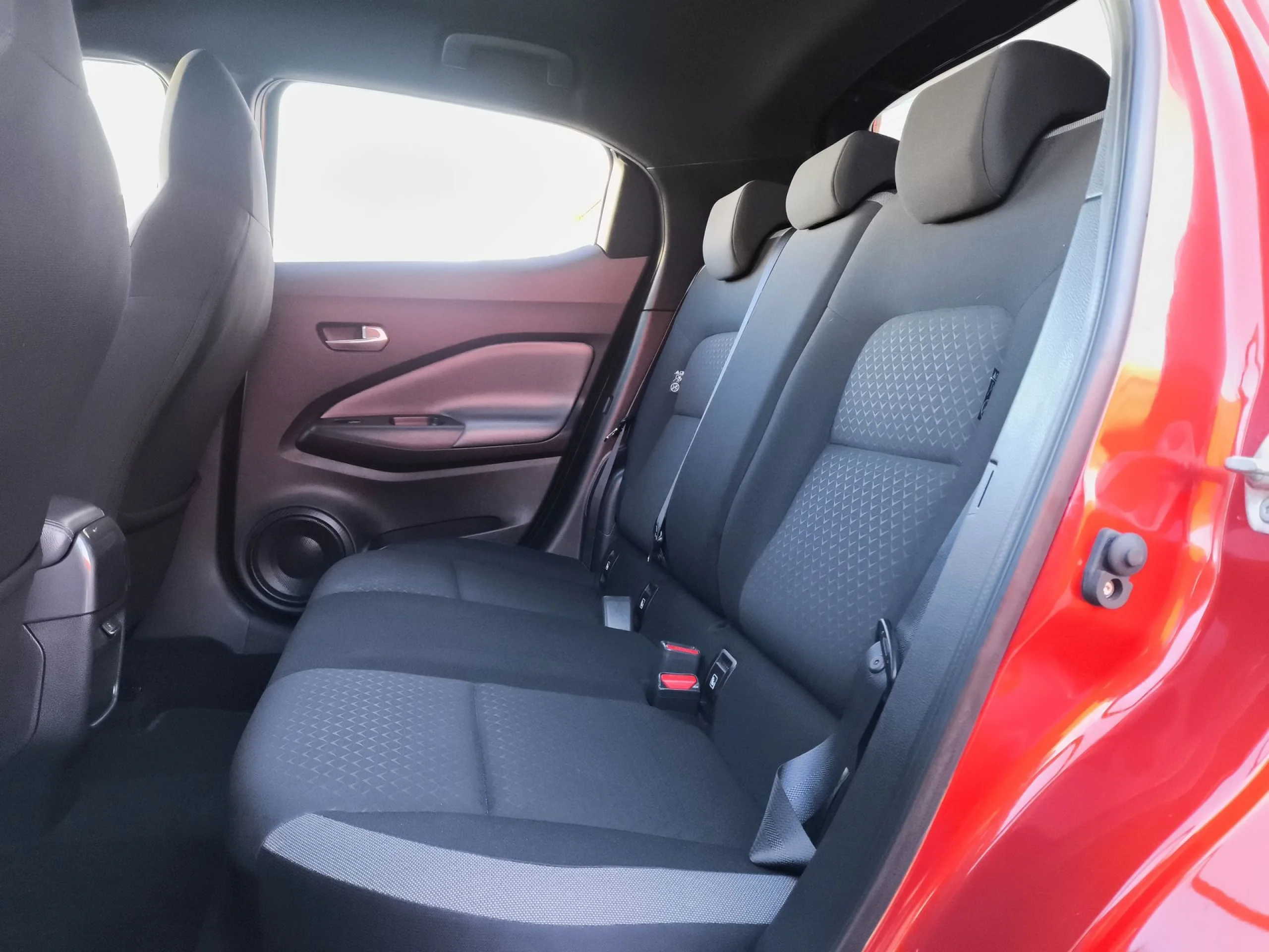 Nissan Juke DIG-T N-Connecta 4x2 86 kW (117 CV) - Foto 18