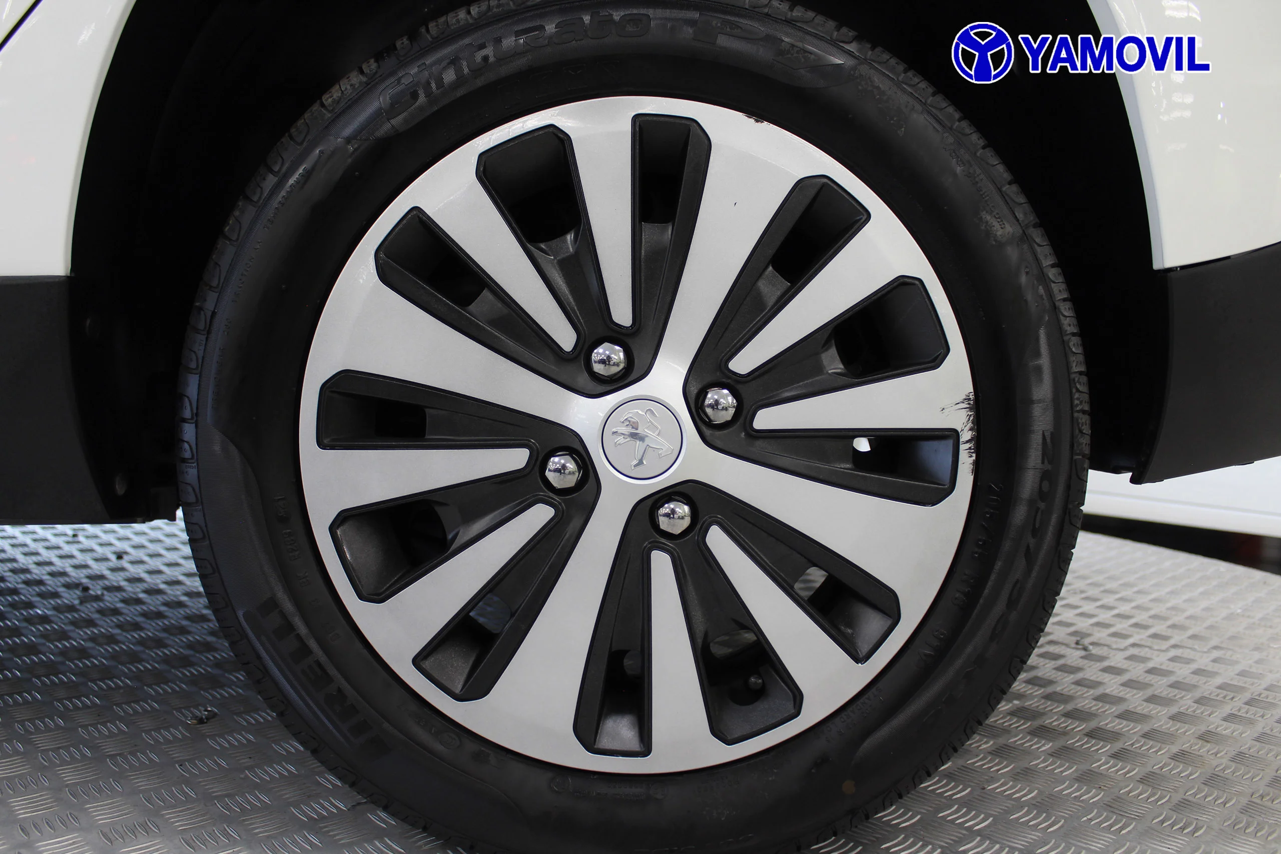 Peugeot 2008 SUV e-HDI 92 Active ETG6 68 kW (92 CV) - Foto 11