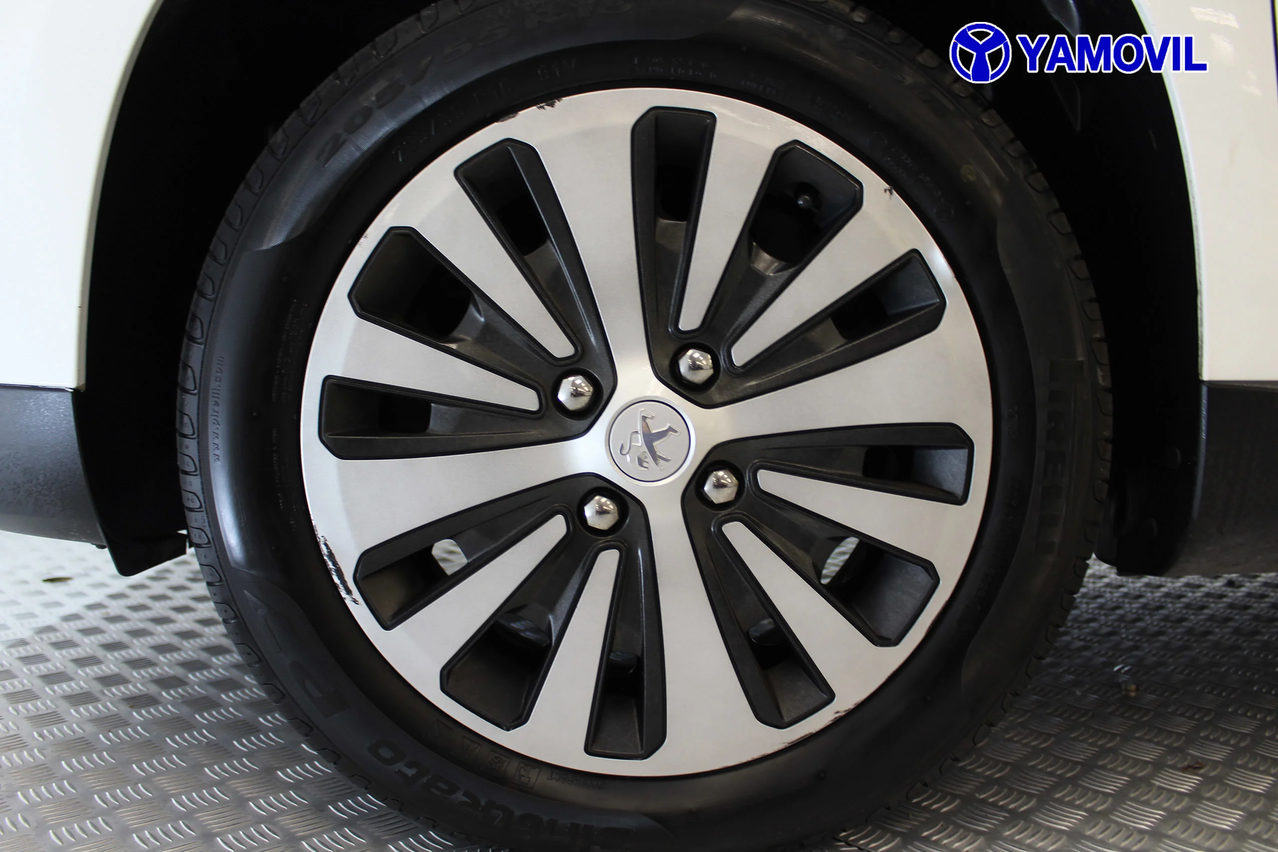 Peugeot 2008 SUV e-HDI 92 Active ETG6 68 kW (92 CV) - Foto 12