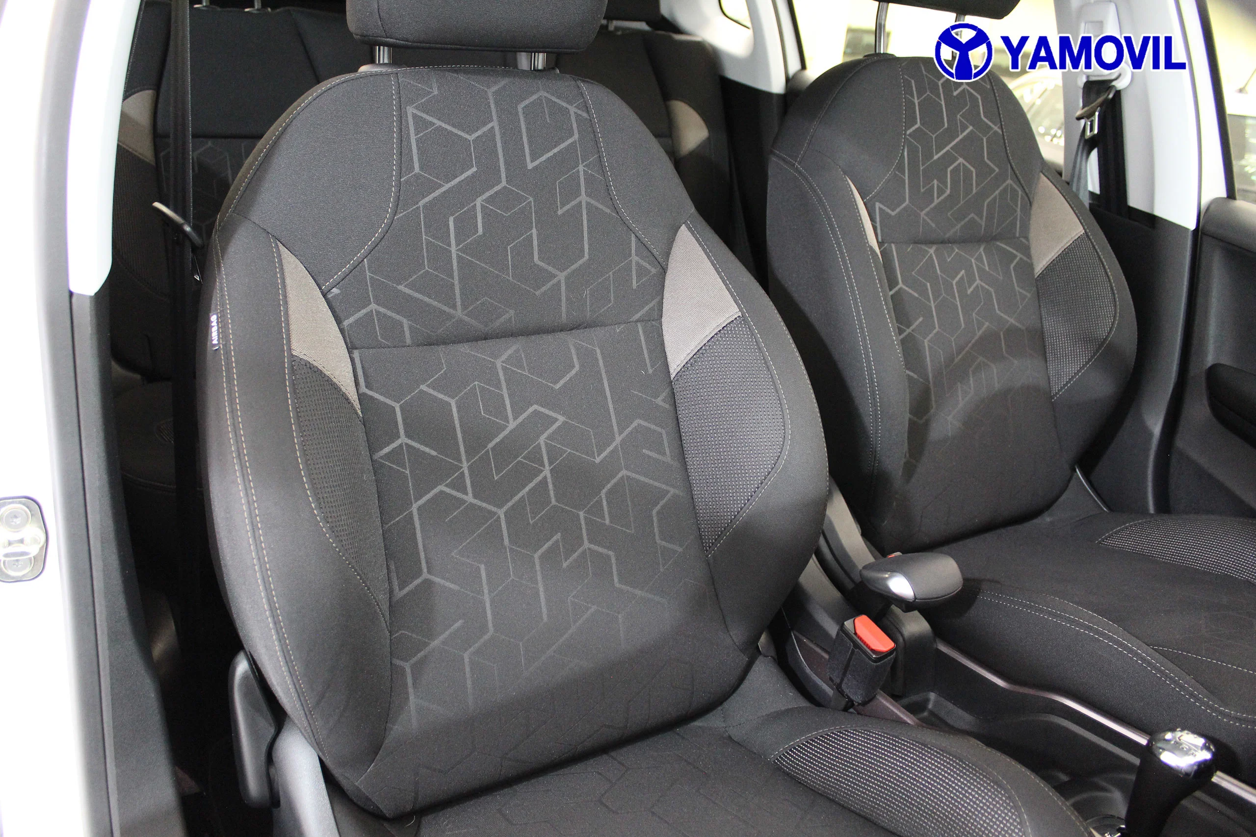 Peugeot 2008 SUV e-HDI 92 Active ETG6 68 kW (92 CV) - Foto 17