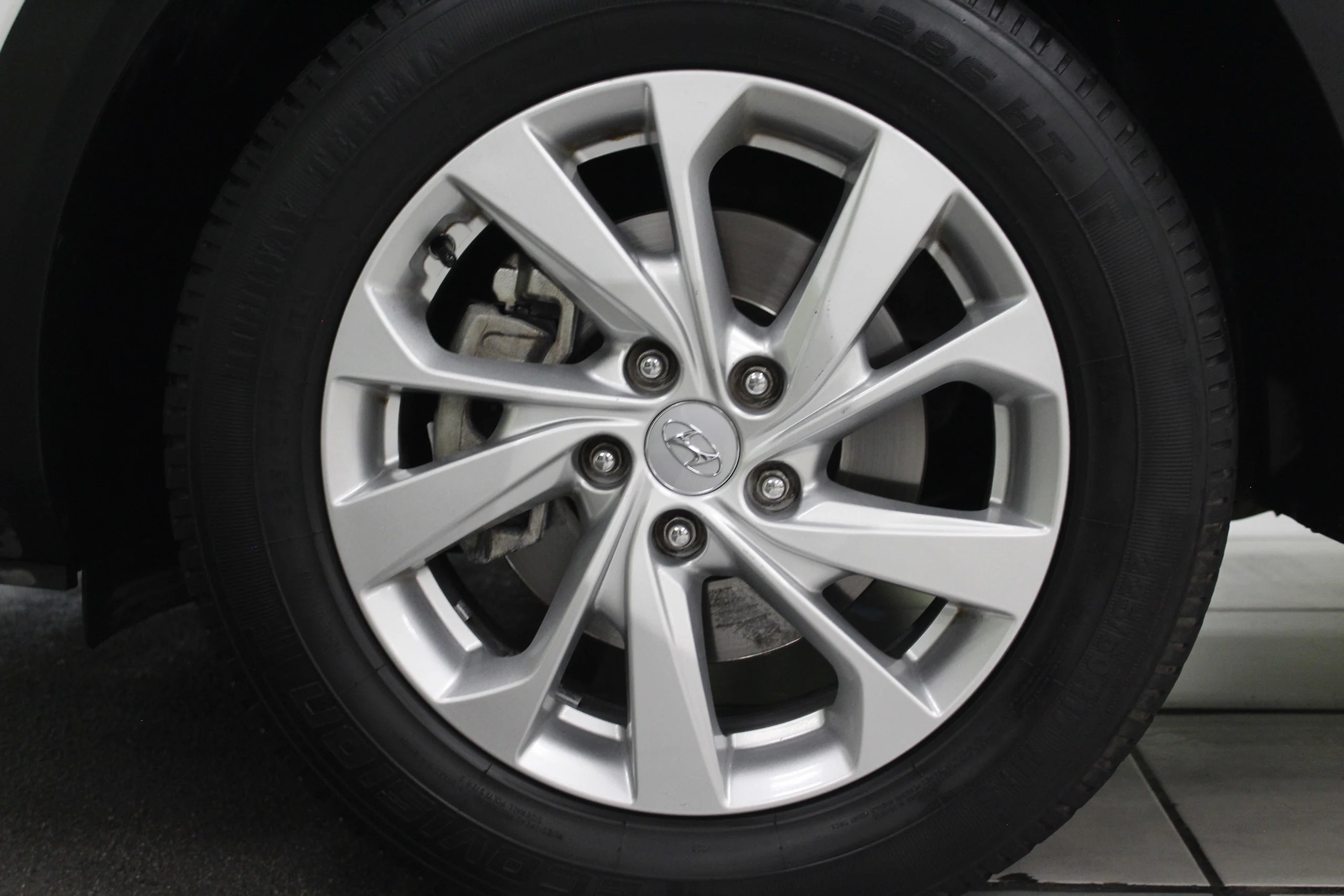 Hyundai Tucson 1.6 CRDI 48V SLE 4x2 85 kW (116 CV) - Foto 10