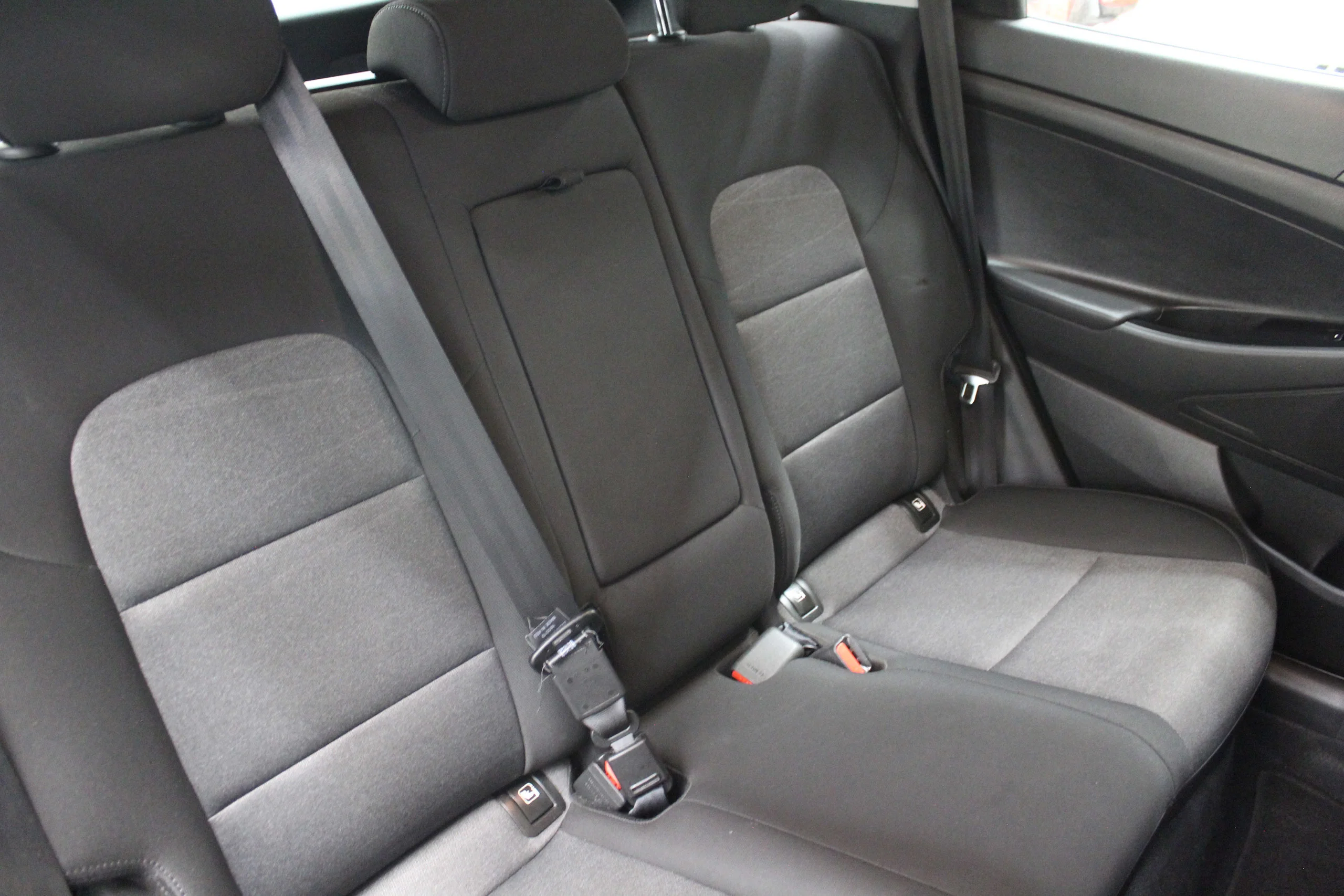 Hyundai Tucson 1.6 CRDI 48V SLE 4x2 85 kW (116 CV) - Foto 14