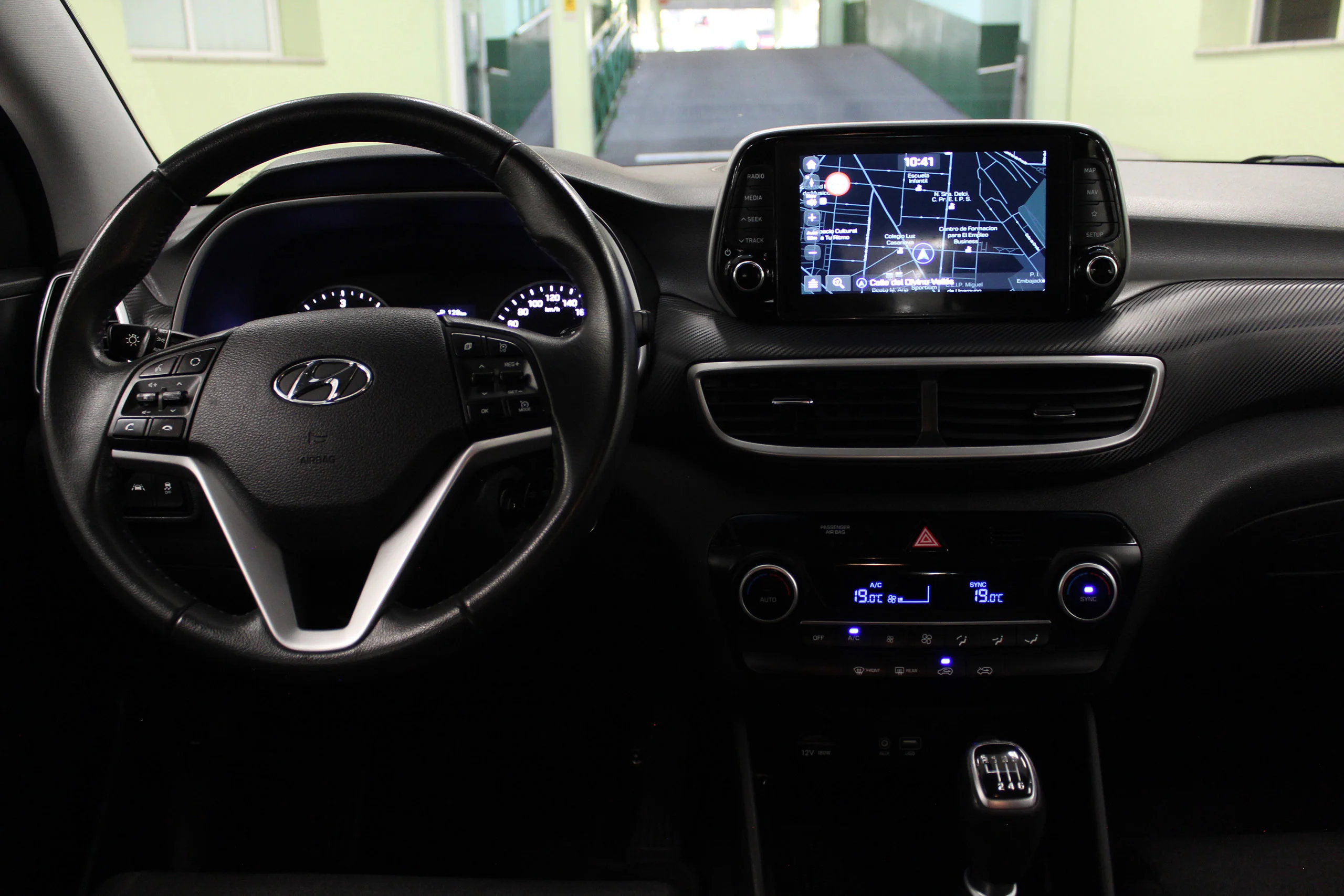 Hyundai Tucson 1.6 CRDI 48V SLE 4x2 85 kW (116 CV) - Foto 17