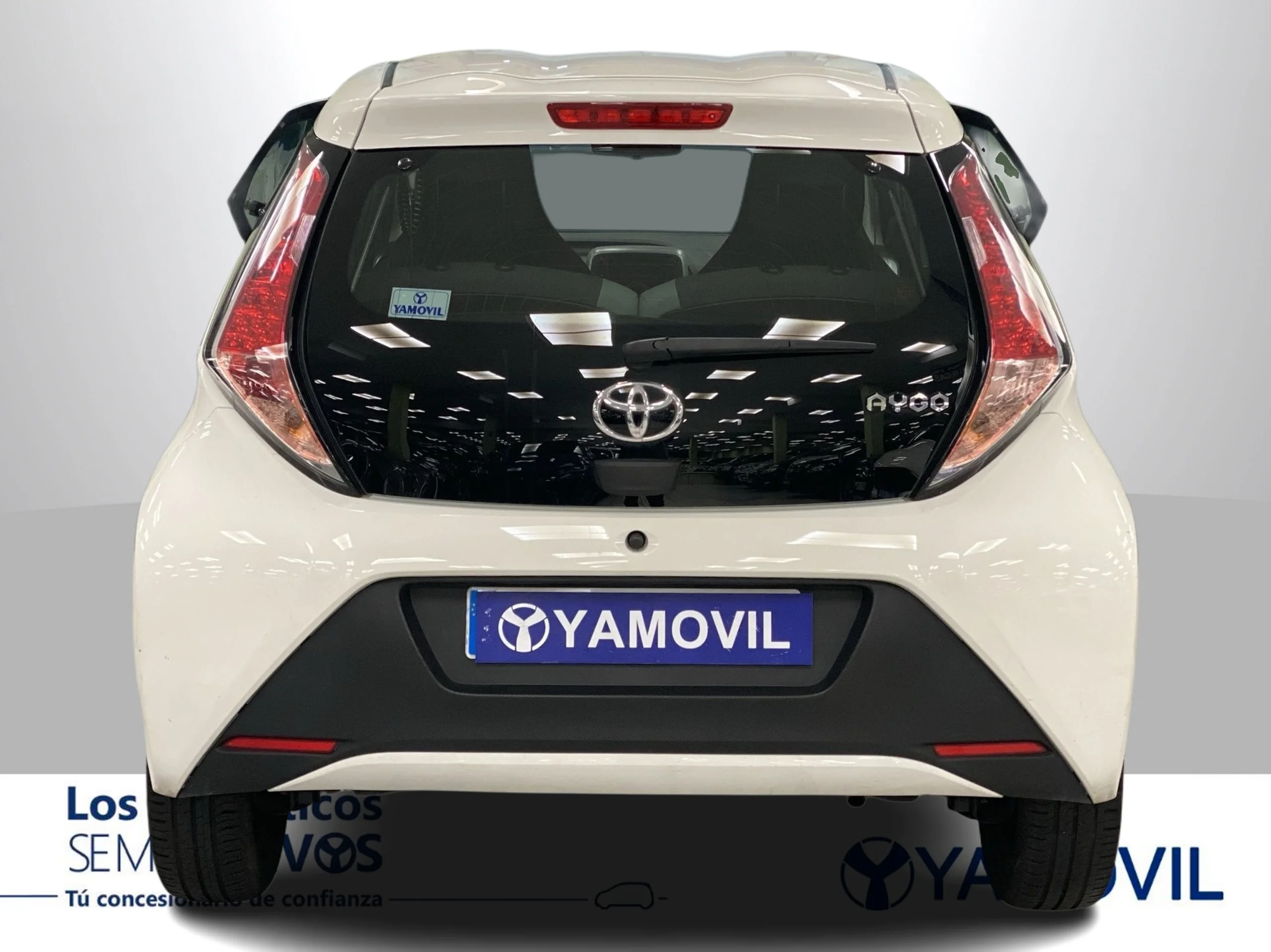 Toyota Aygo 1.0 70 x-play X-Shift 51 kW (69 CV) - Foto 5