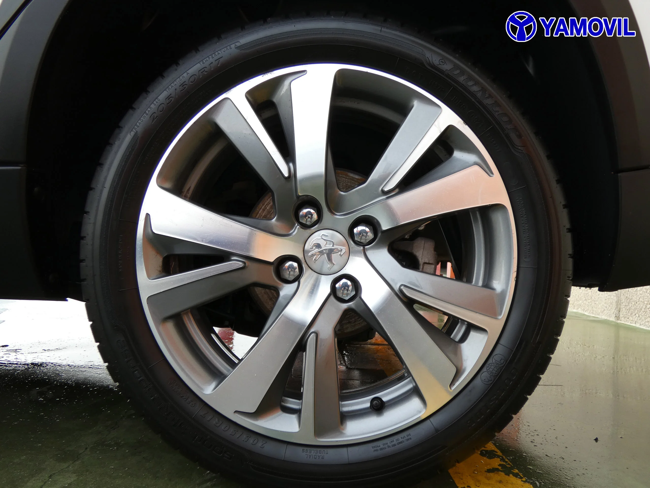 Peugeot 2008 ALLURE PURETECH 5P - Foto 4