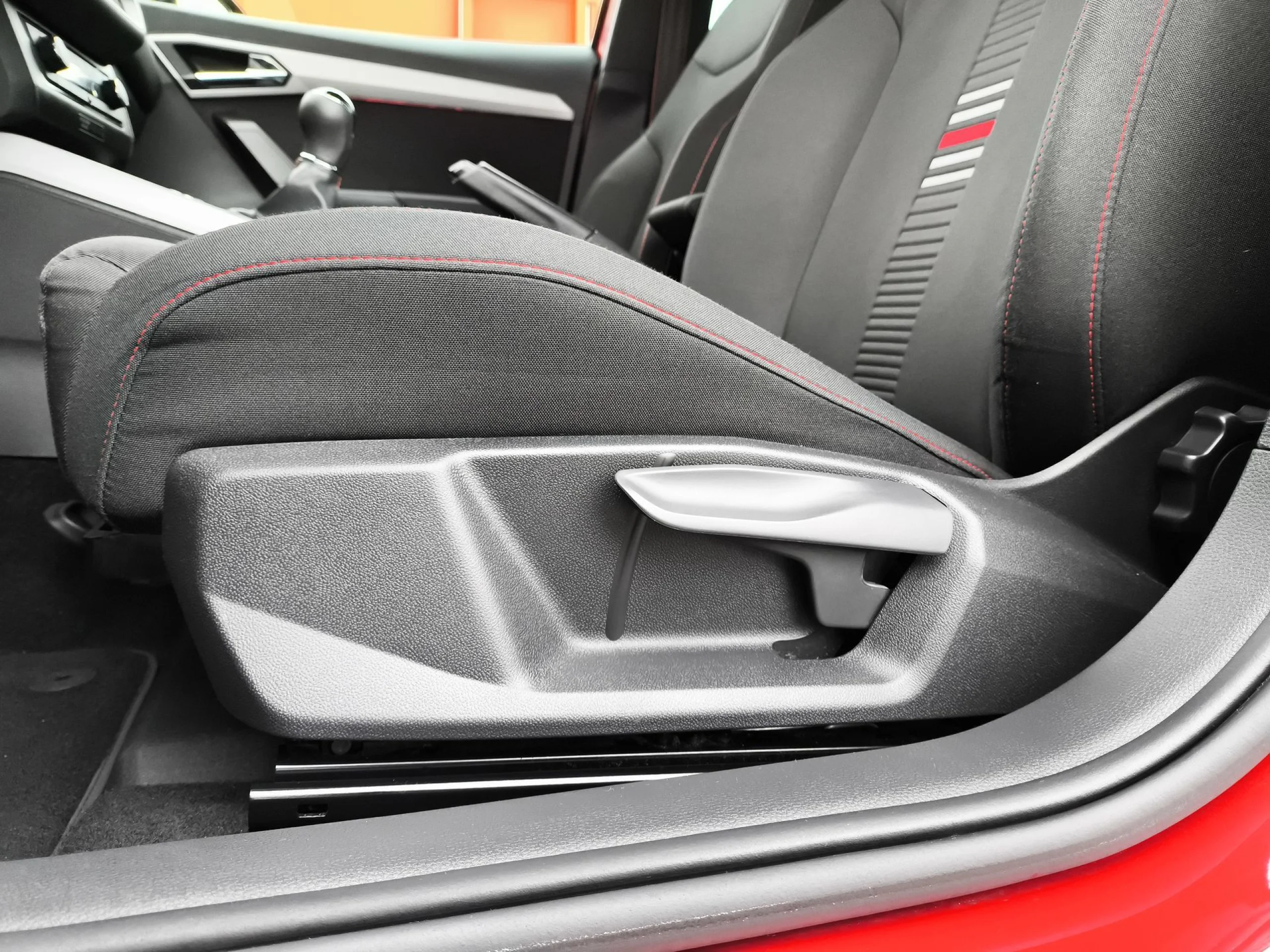 Seat Arona 1.0 TSI FR Go2 81 kW (110 CV) - Foto 9