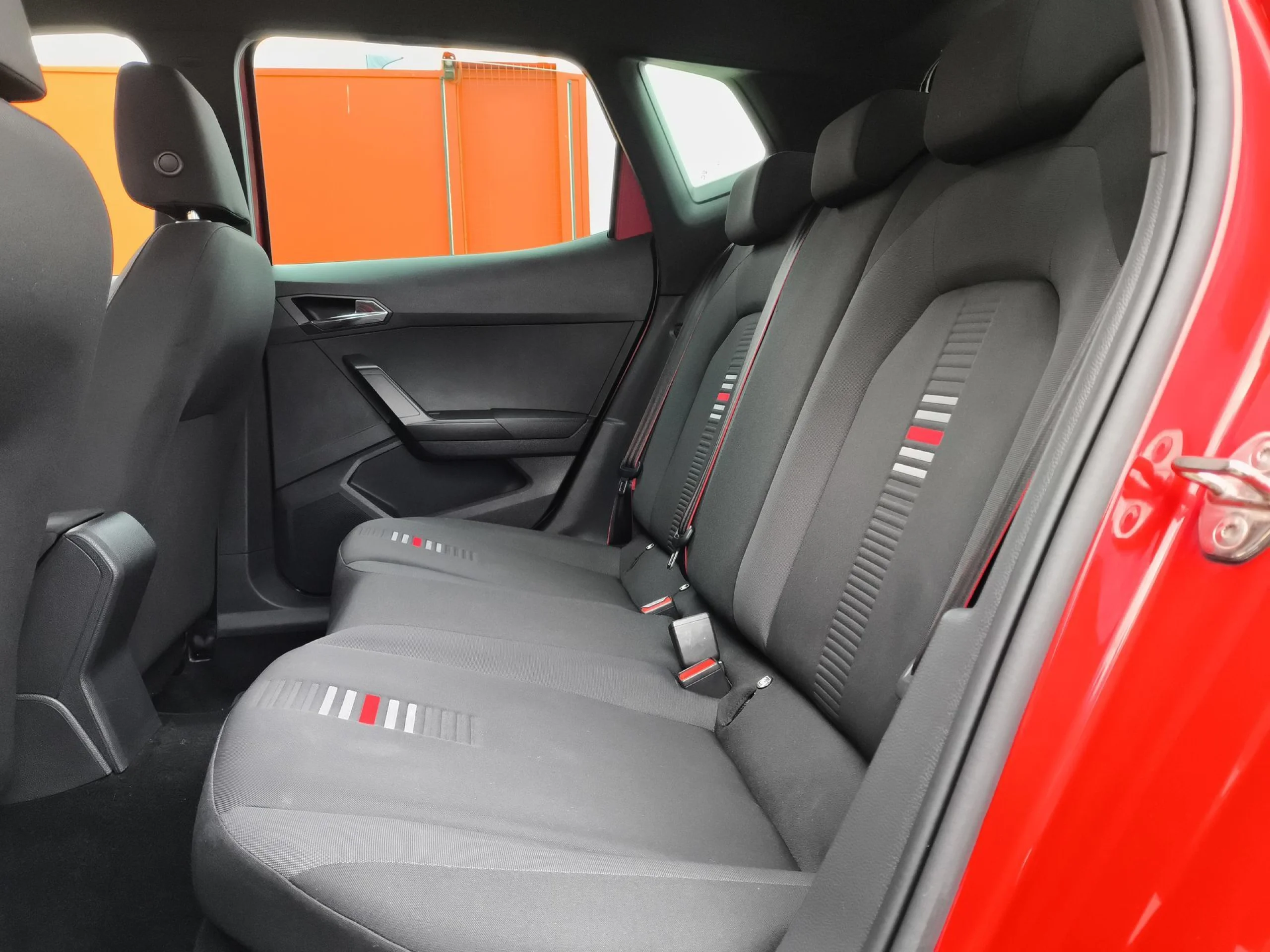 Seat Arona 1.0 TSI FR Go2 81 kW (110 CV) - Foto 19