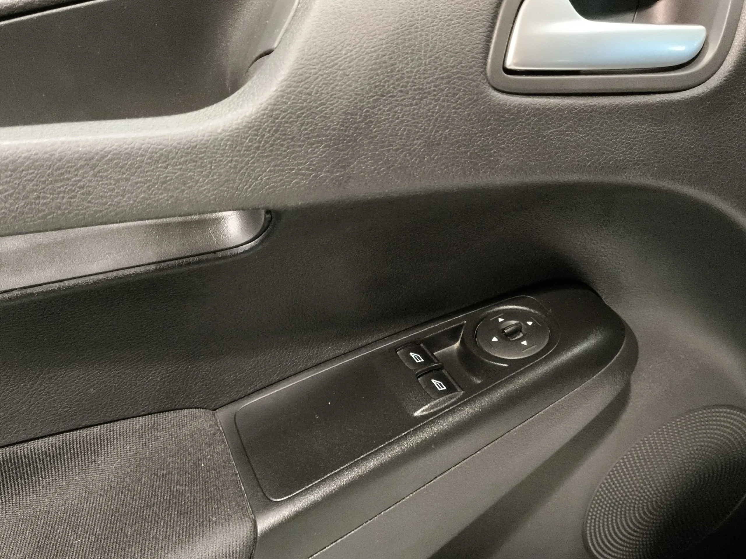 Ford Tourneo Courier 1.0 EcoBoost Sport 74 kW (100 CV) - Foto 10
